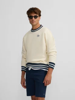 Bermuda deportiva azul marino