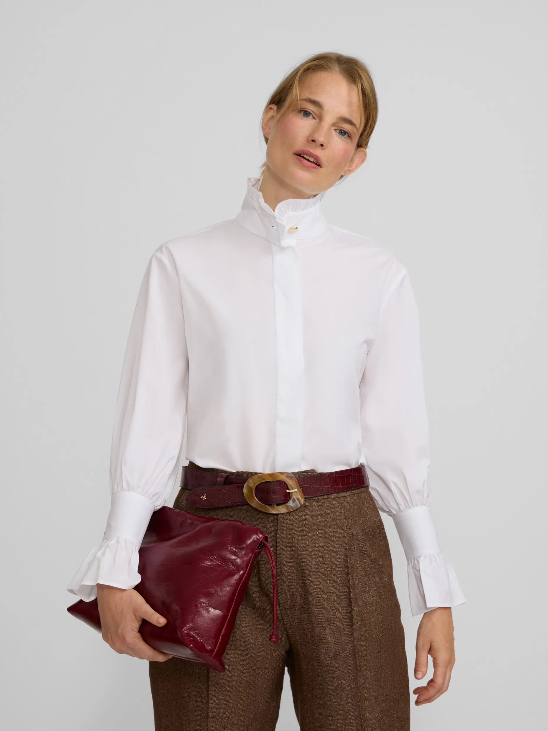 Camisa detalle puño blanca