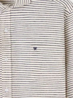 Camisa sport bolsillo raya horizontal azul marino