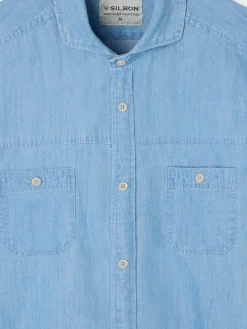 Camisa sport denim bolsillos azul claro