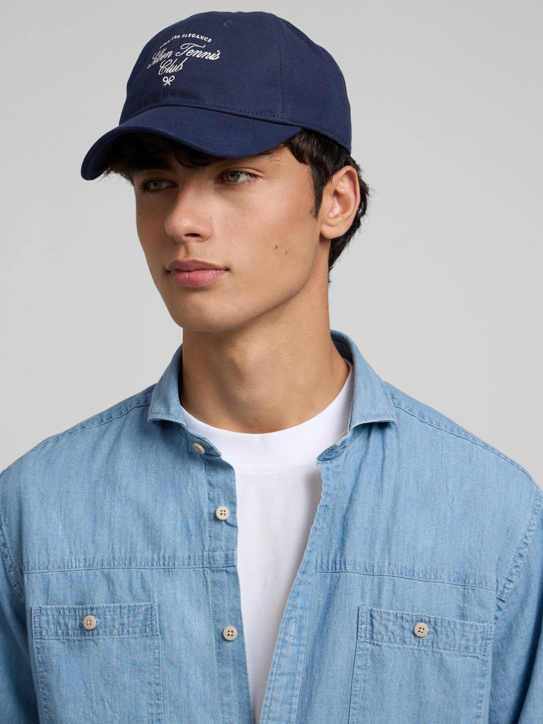 Camisa sport denim bolsillos azul claro