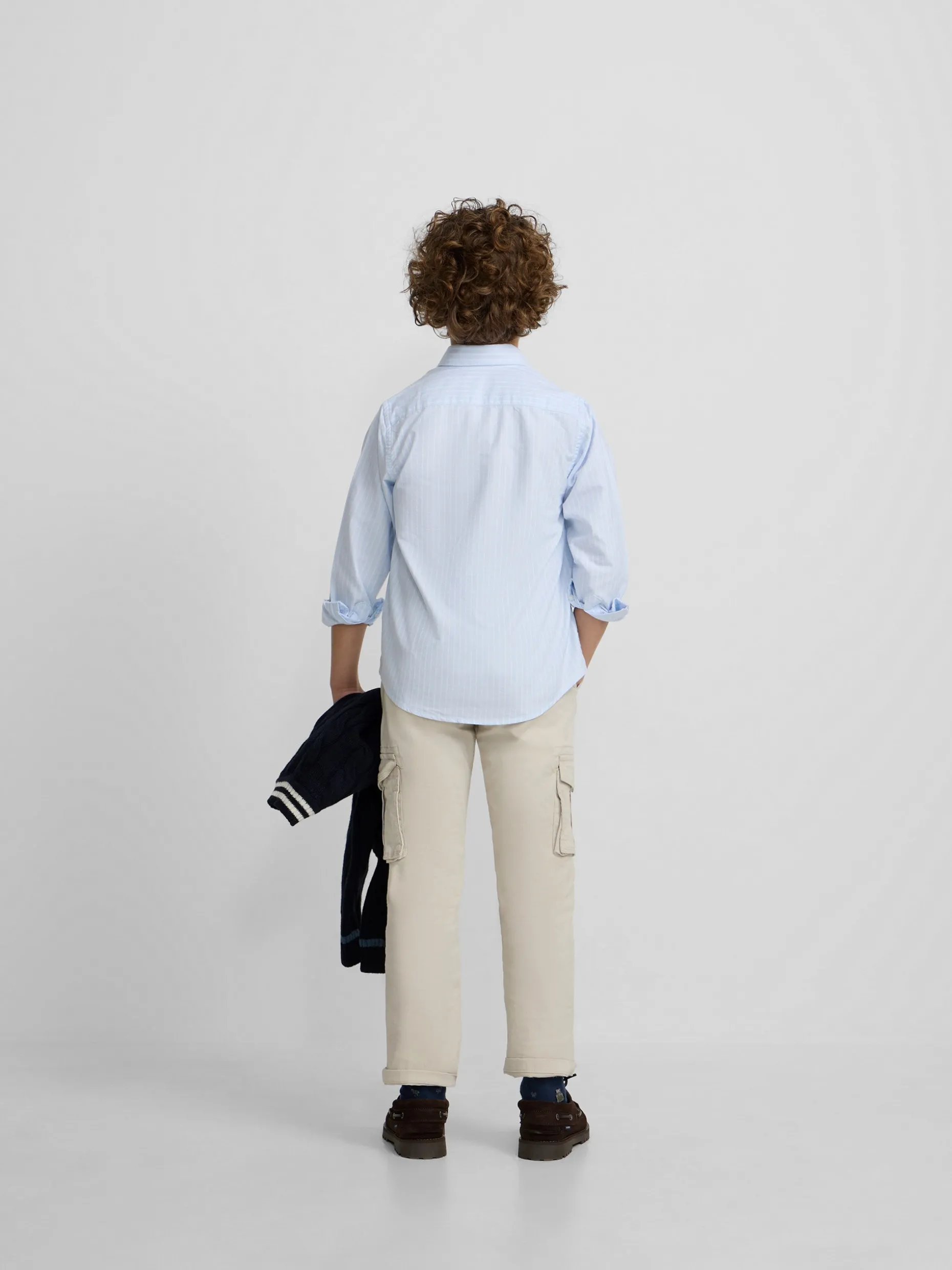 Camisa sport oxford kids celeste raya fina blanca