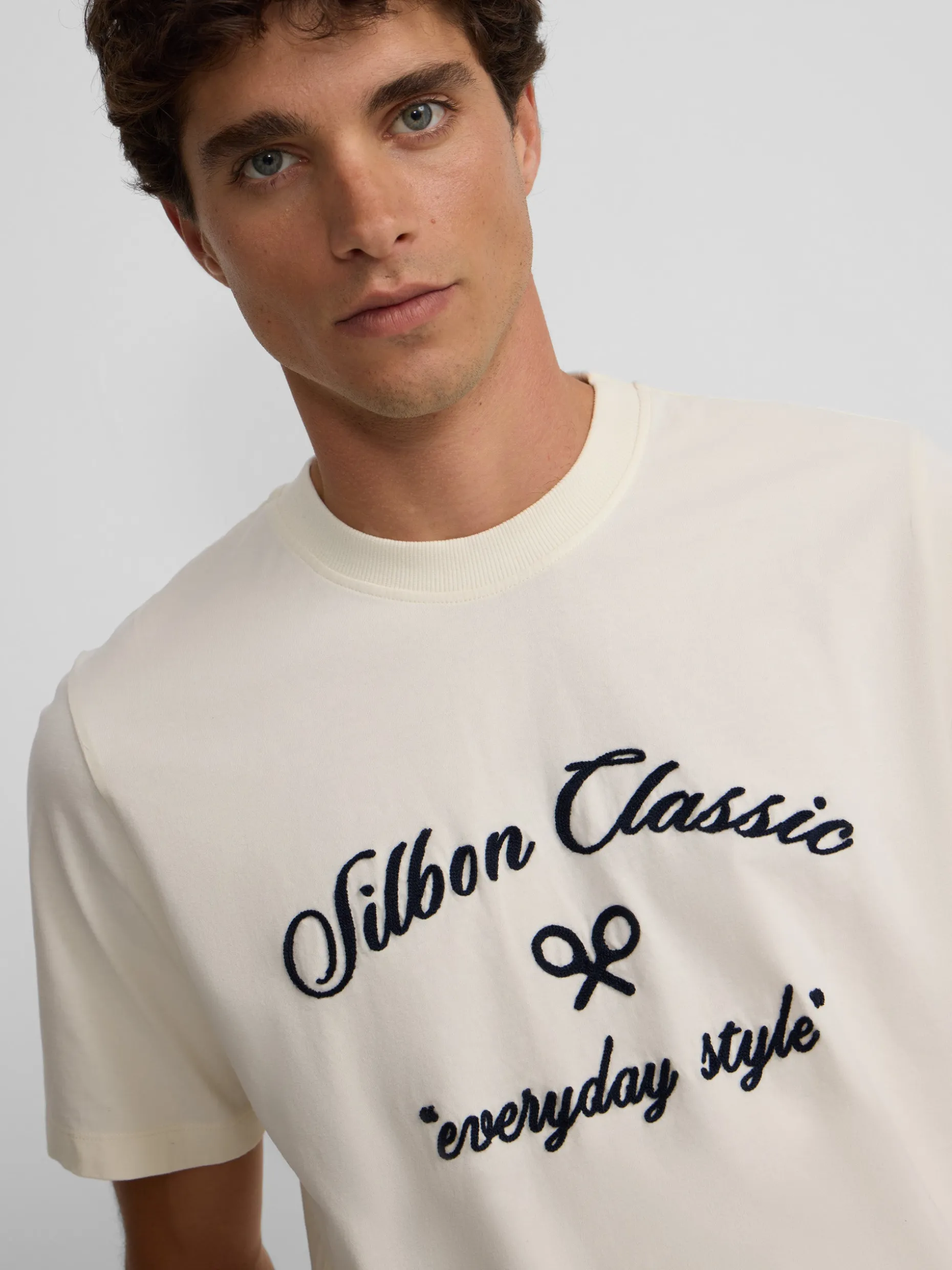 Camiseta everyday style crema