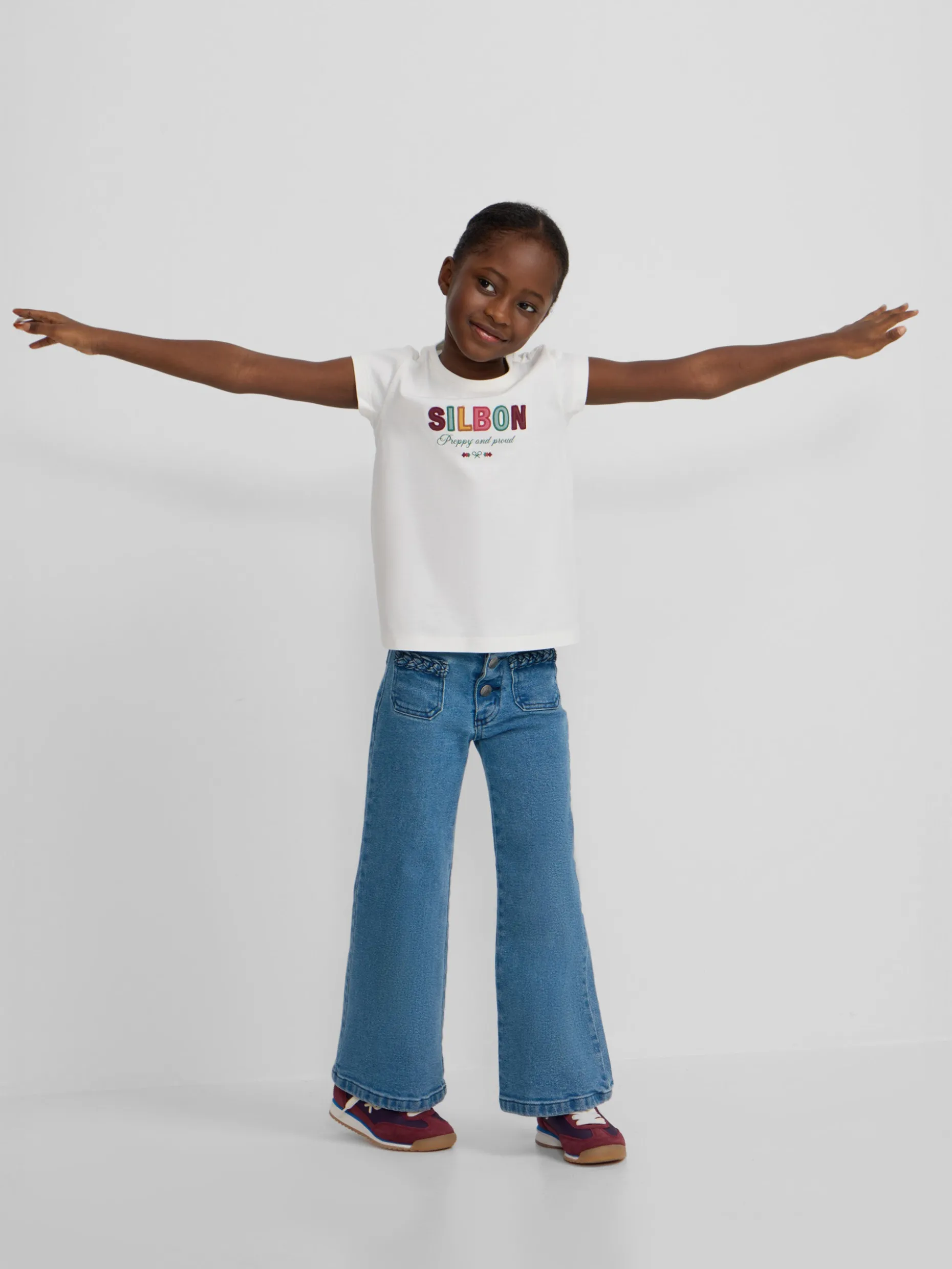 Camiseta girl letras silbon blanca