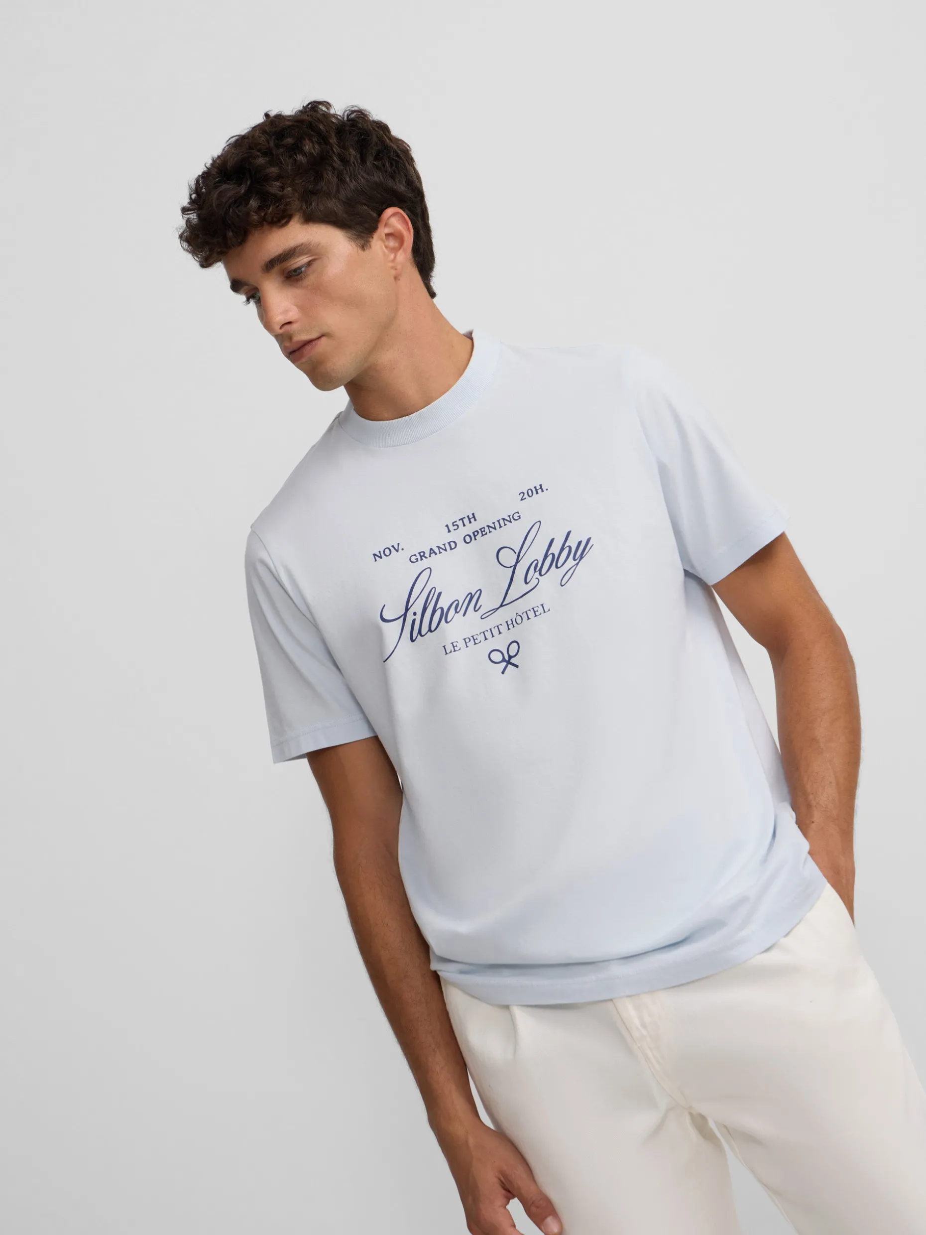 Camiseta petit hotel azul claro