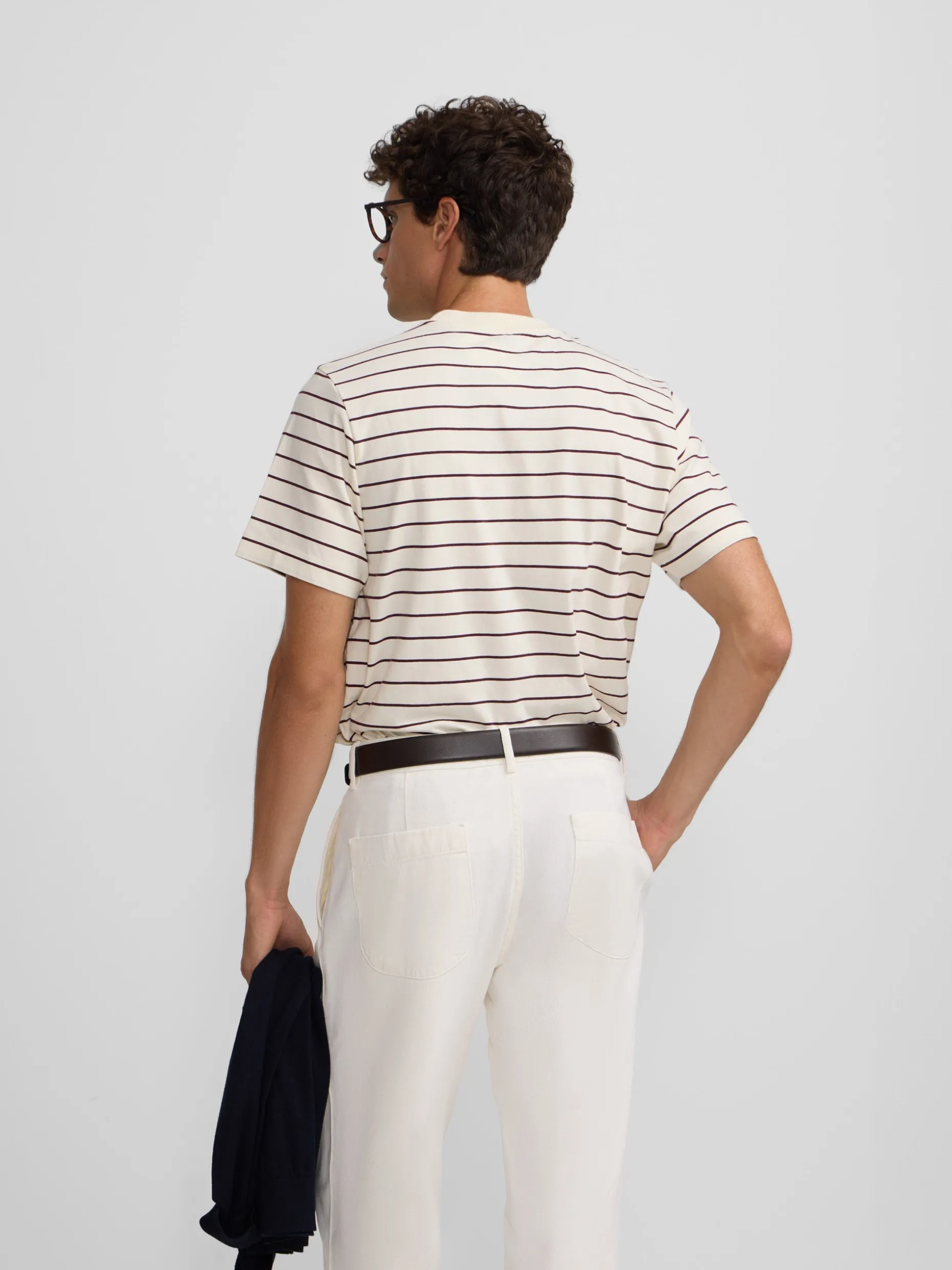 Camiseta raya fina burdeos crema