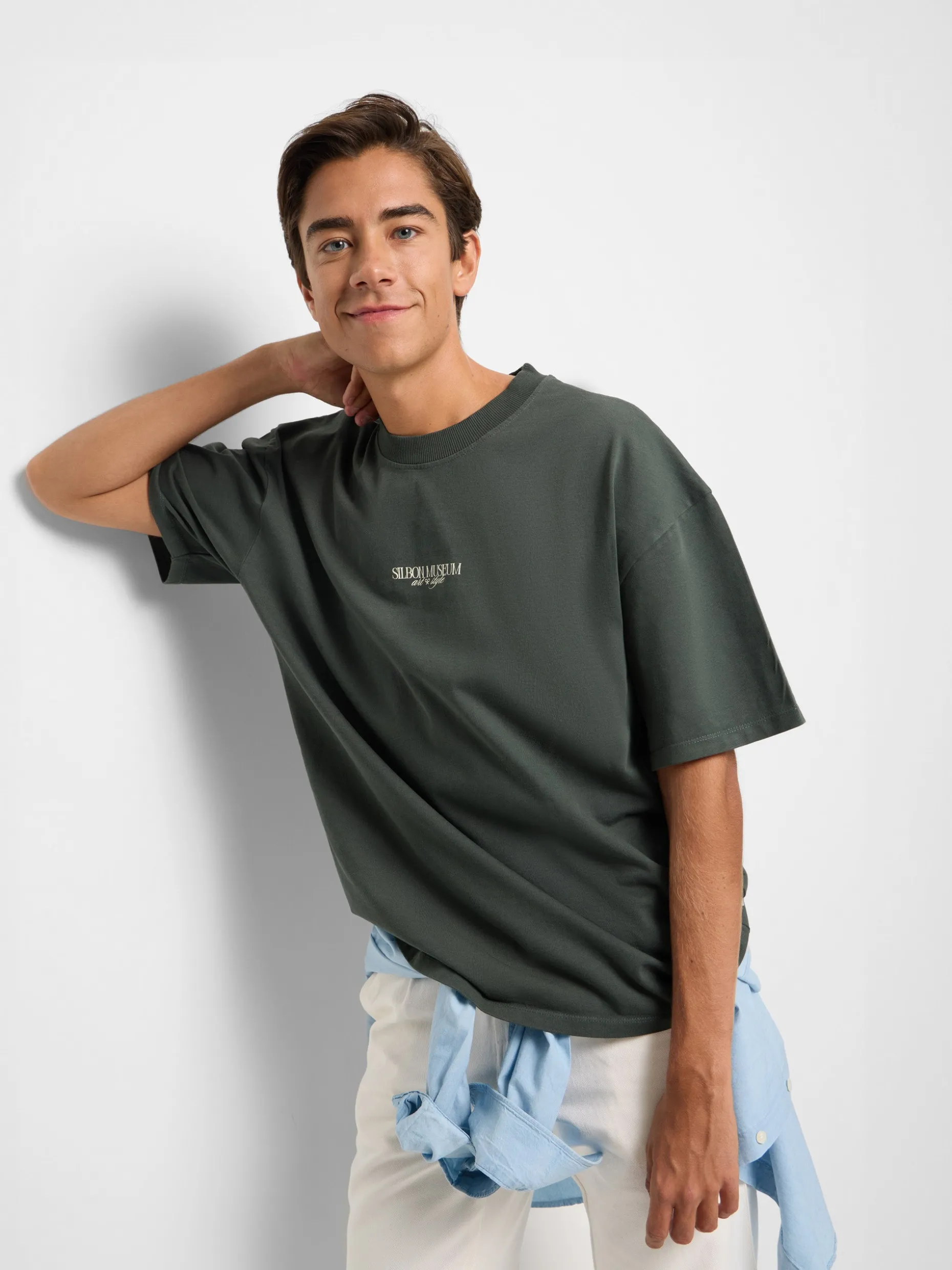 Camiseta relaxed fit museum verde