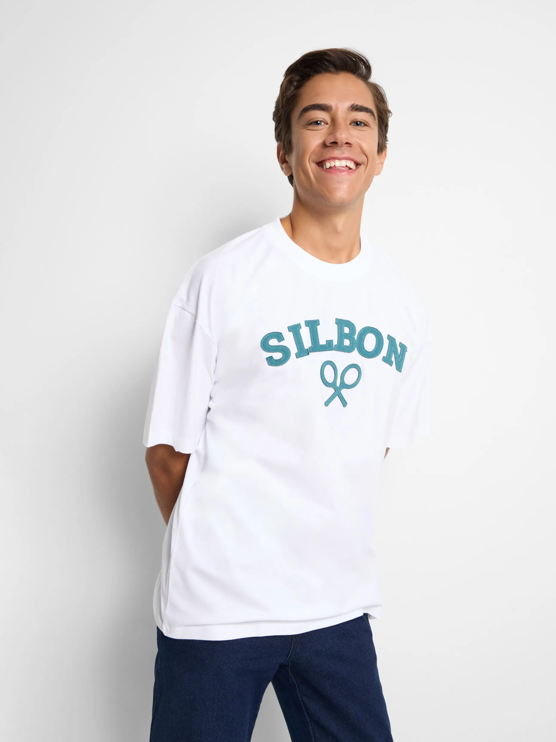 Camiseta relaxed fit raqueta media blanca