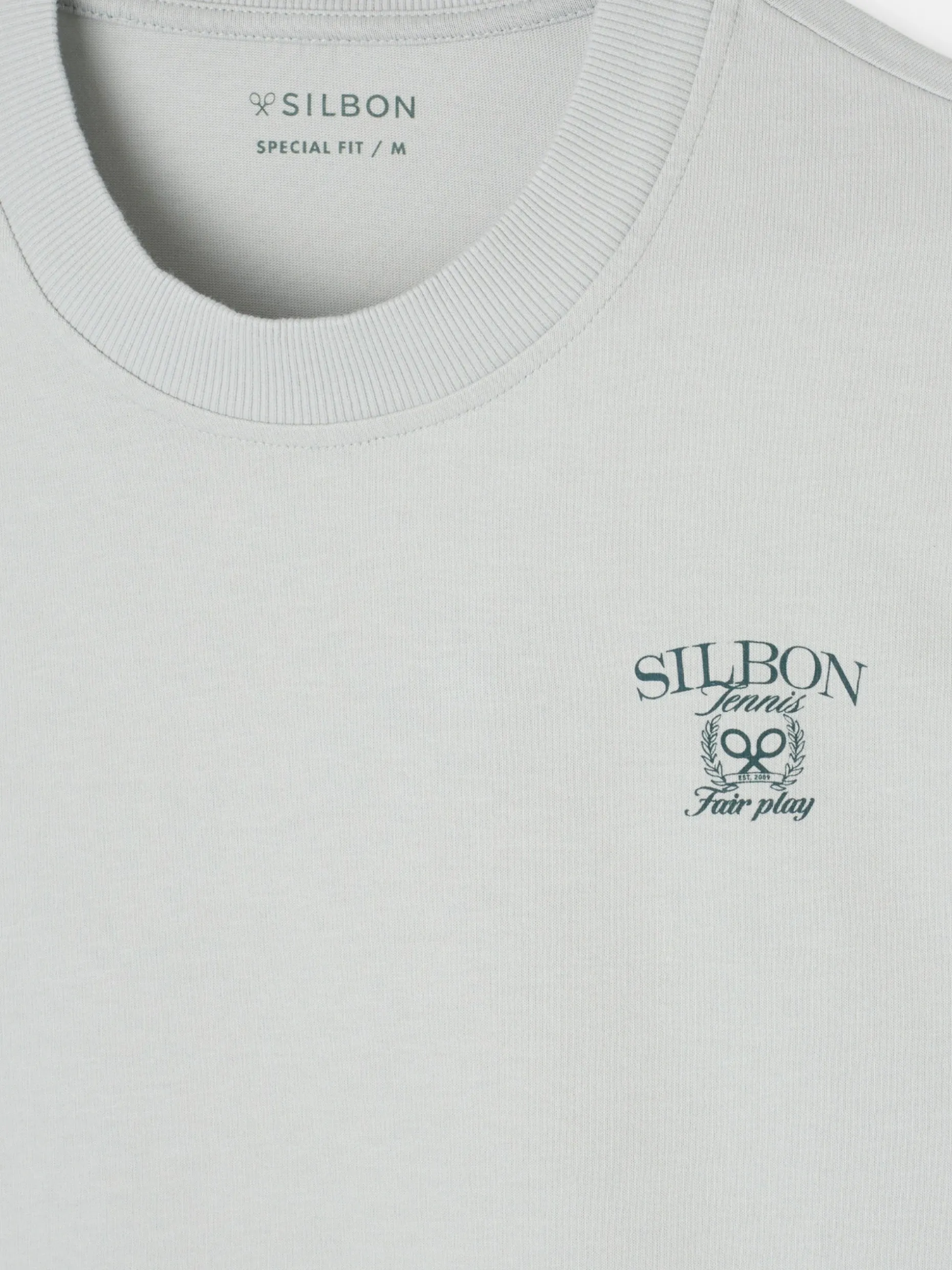 Camiseta special fit fair play gris