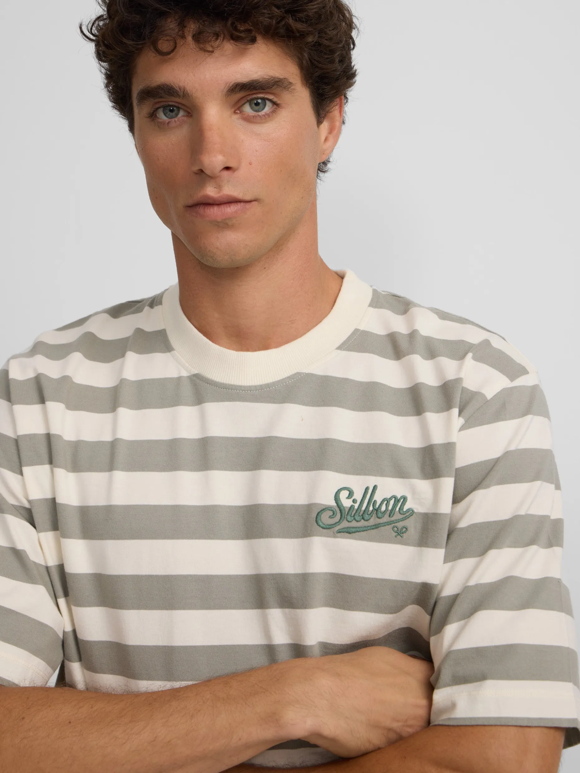 Camiseta special fit raya verde crema