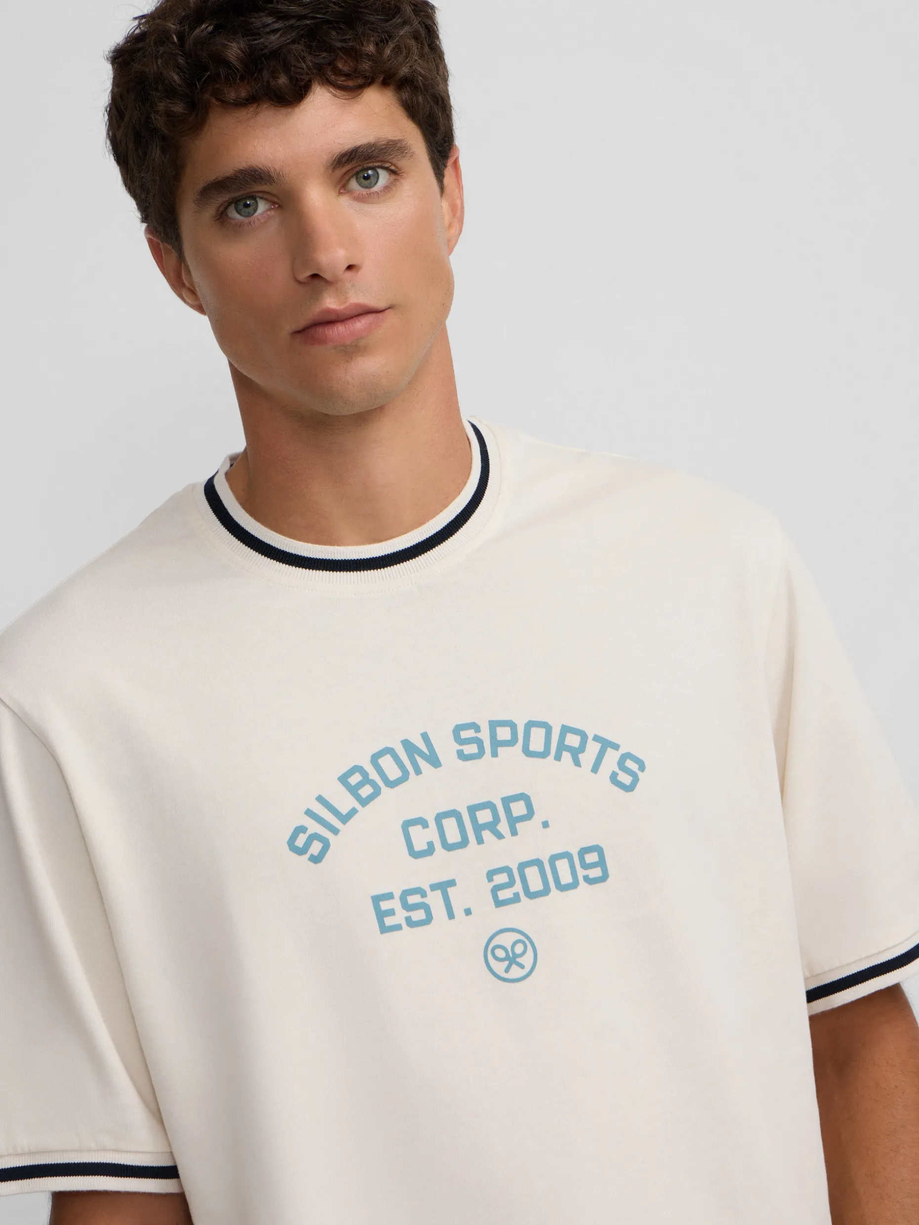 Camiseta special fit silbon sport crema