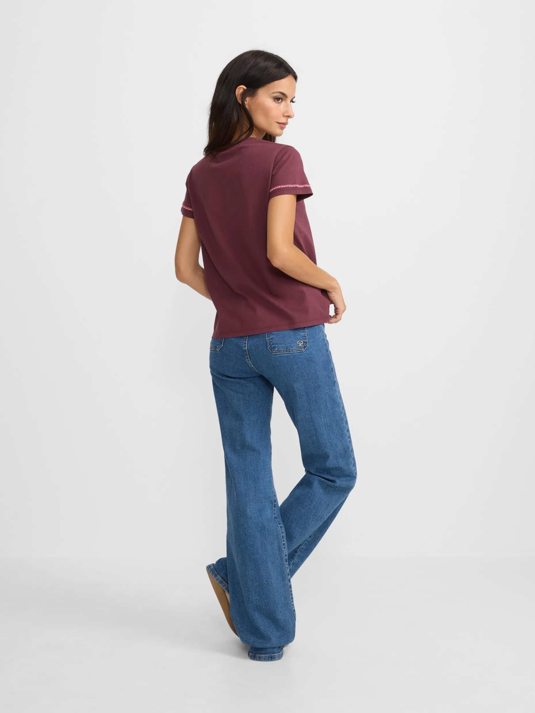 Camiseta woman bordado etnico multicolor granate