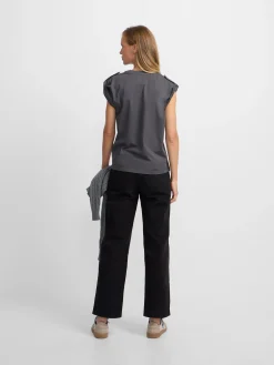 Camiseta woman manga roll out negra