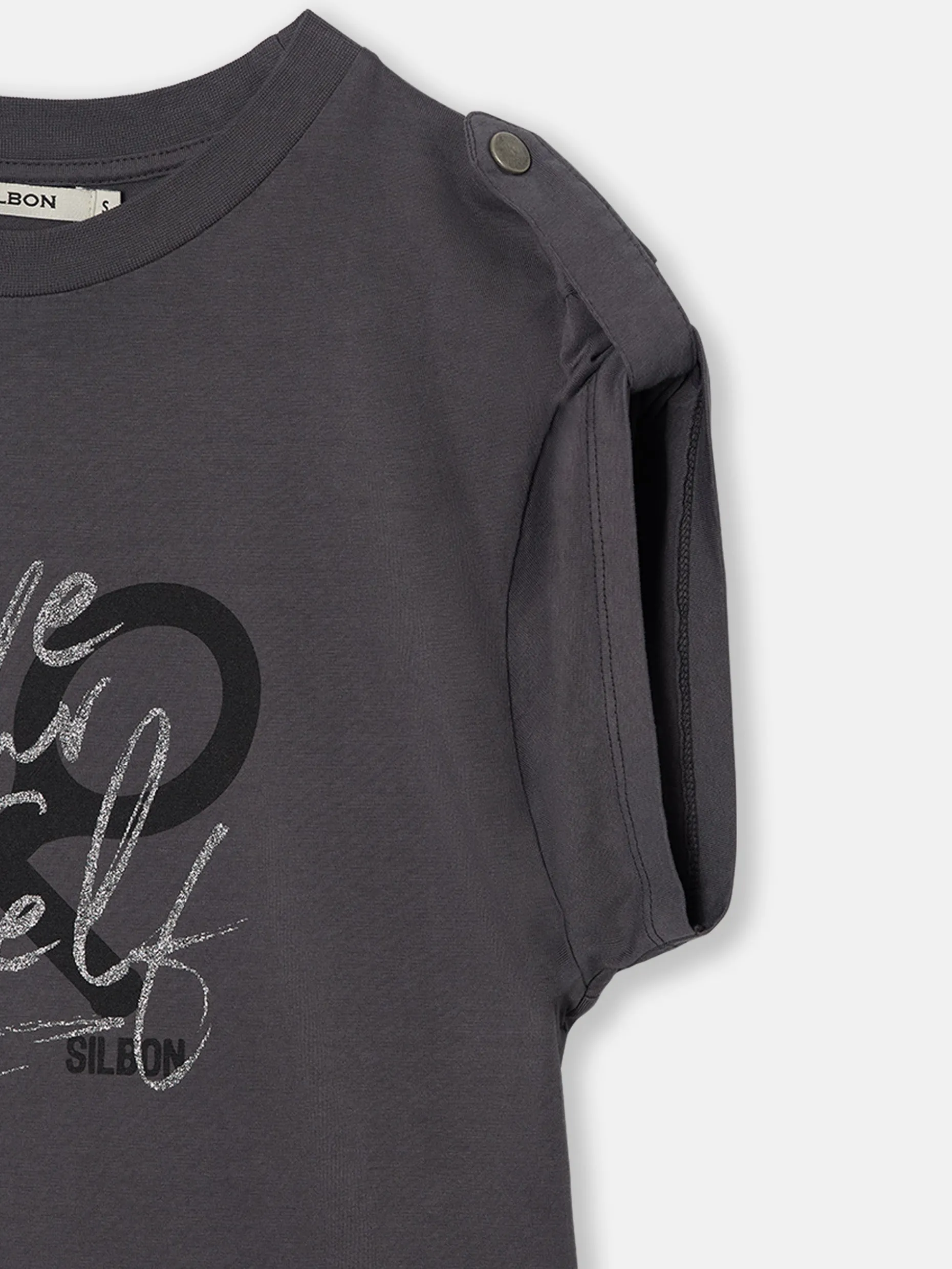 Camiseta woman manga roll out negra