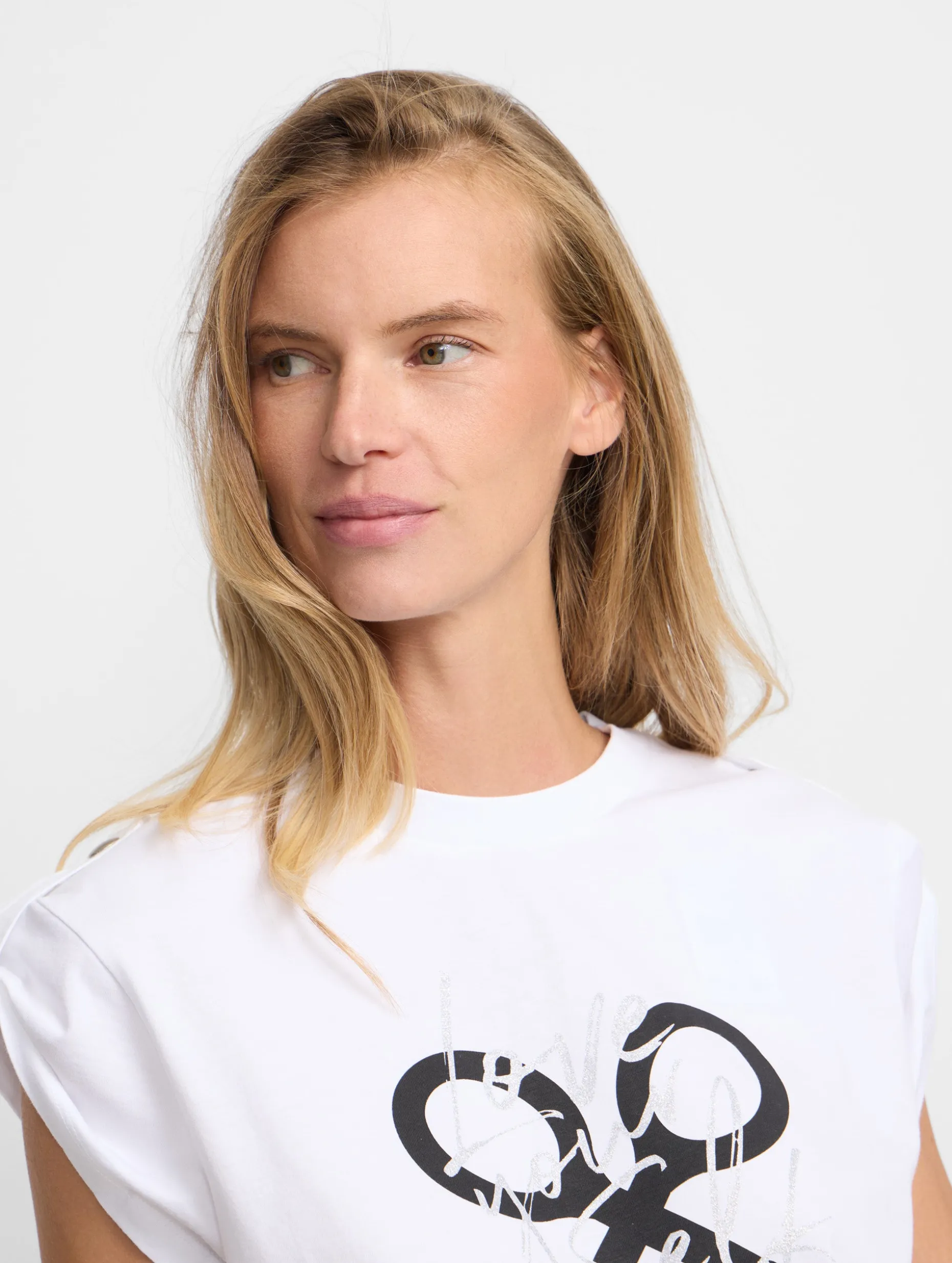 Camiseta woman manga roll out blanca