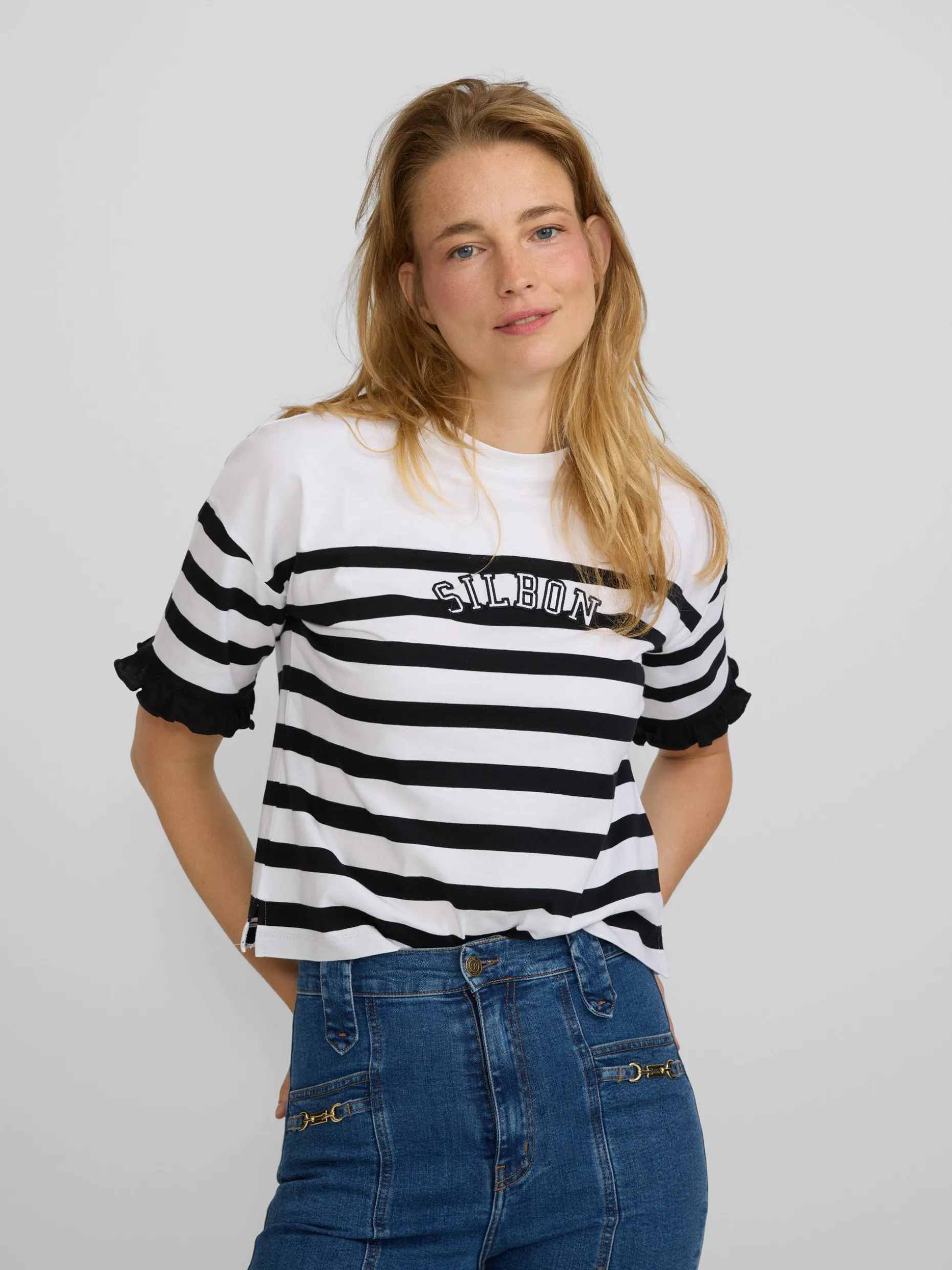 Camiseta woman rayas negra y blanca