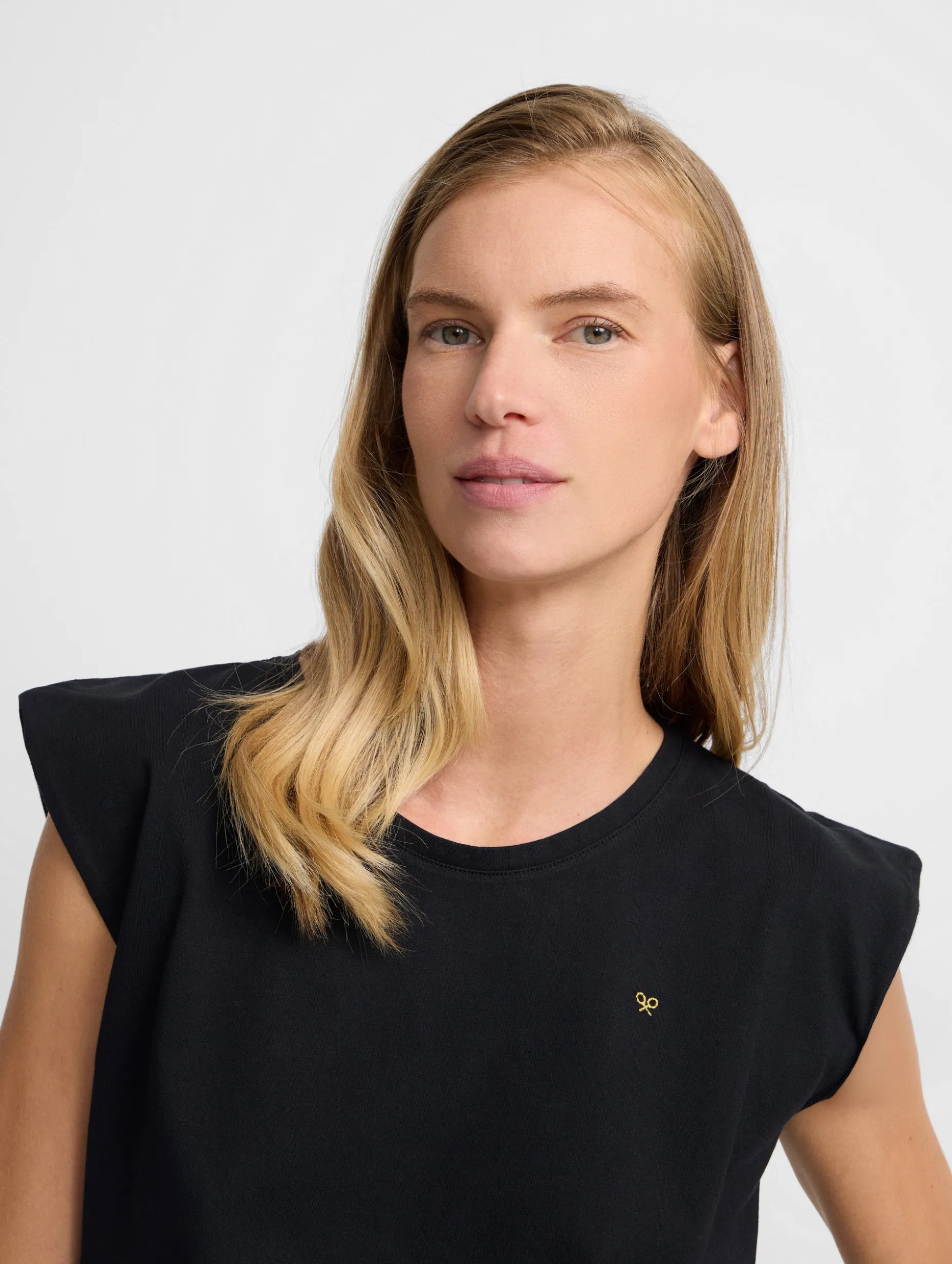 Camiseta woman sun negra
