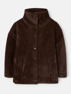 Chaqueta corta pelo marron