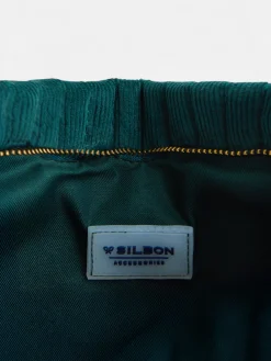 Funda portatil acolchada pana verde