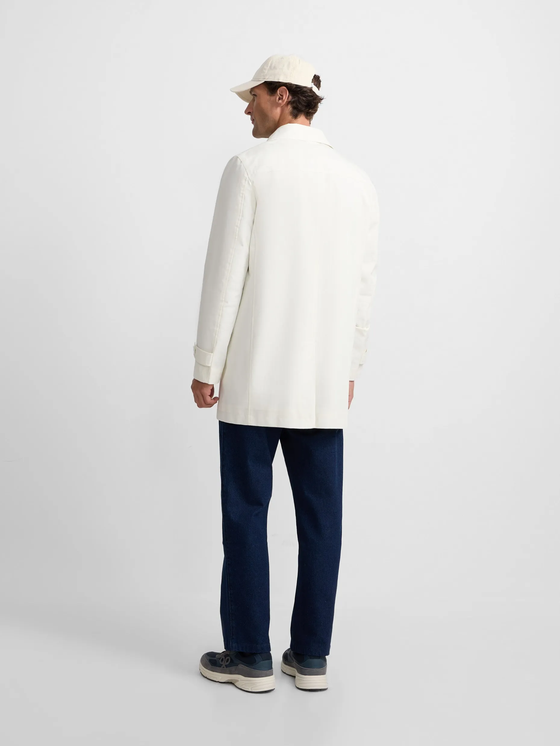 Gabardina corta beige