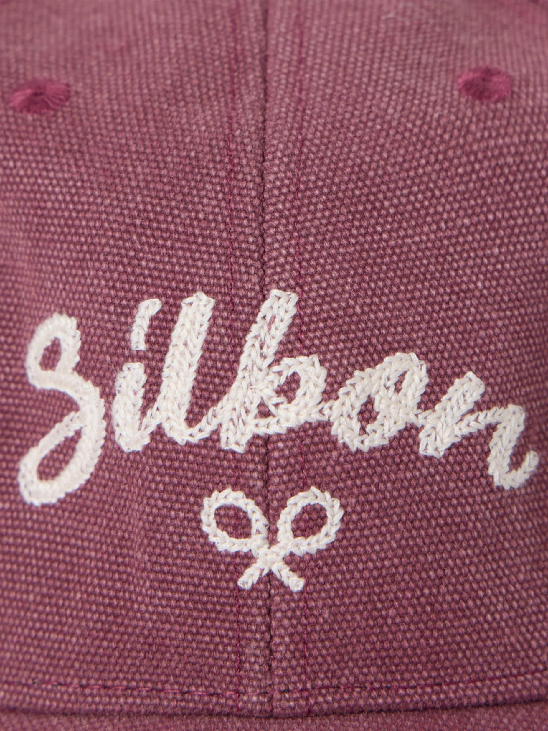 Gorra silbon desgastada burdeos