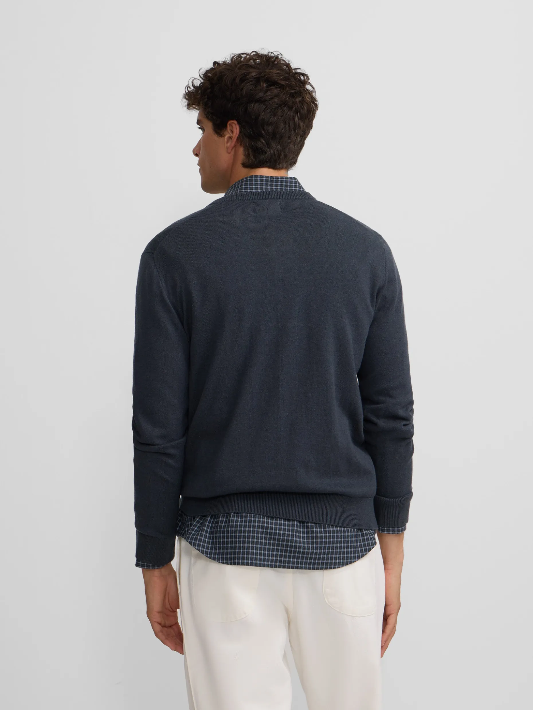 Jersey classic cuello pico azul gris