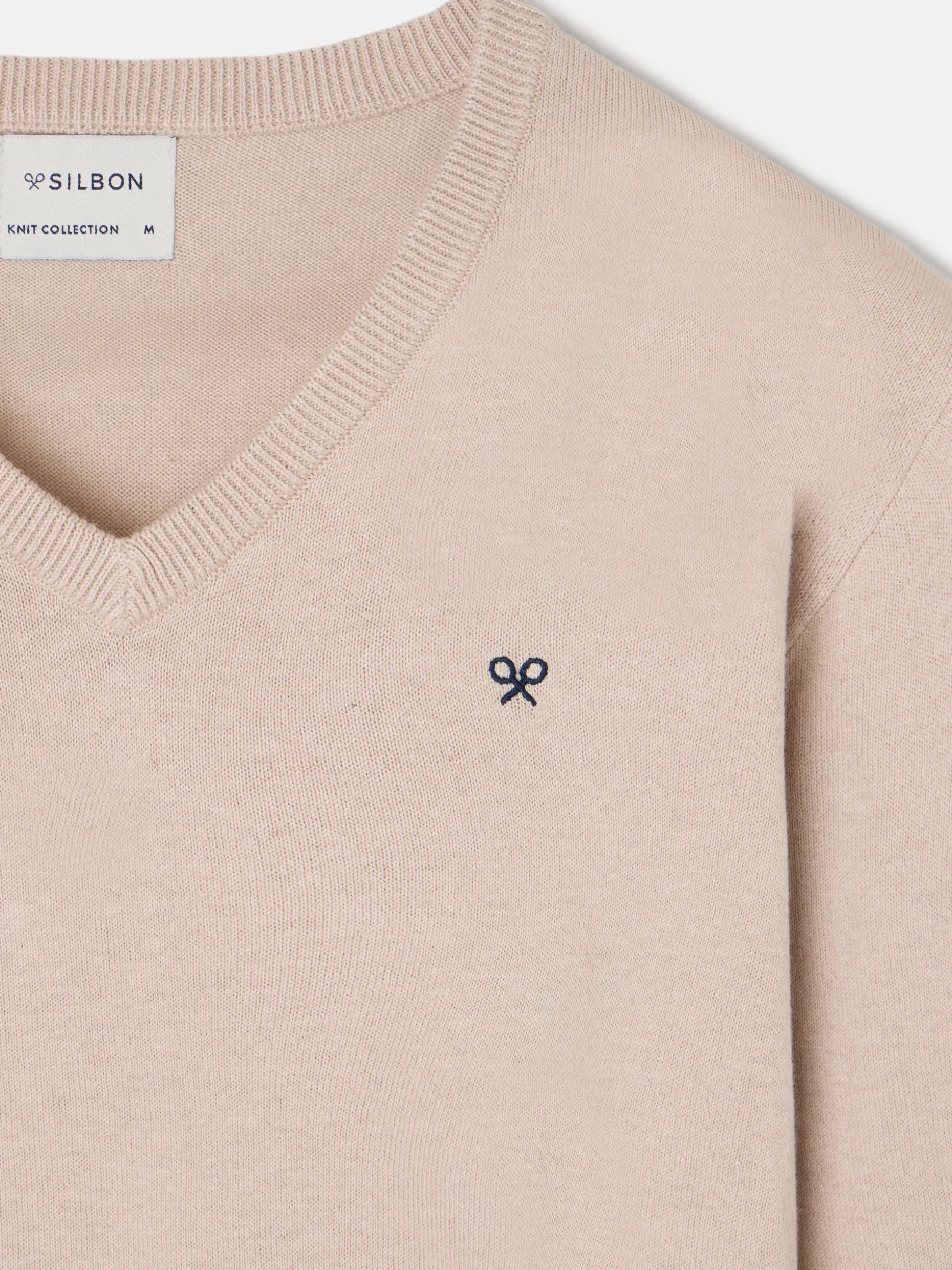 Jersey classic cuello pico beige