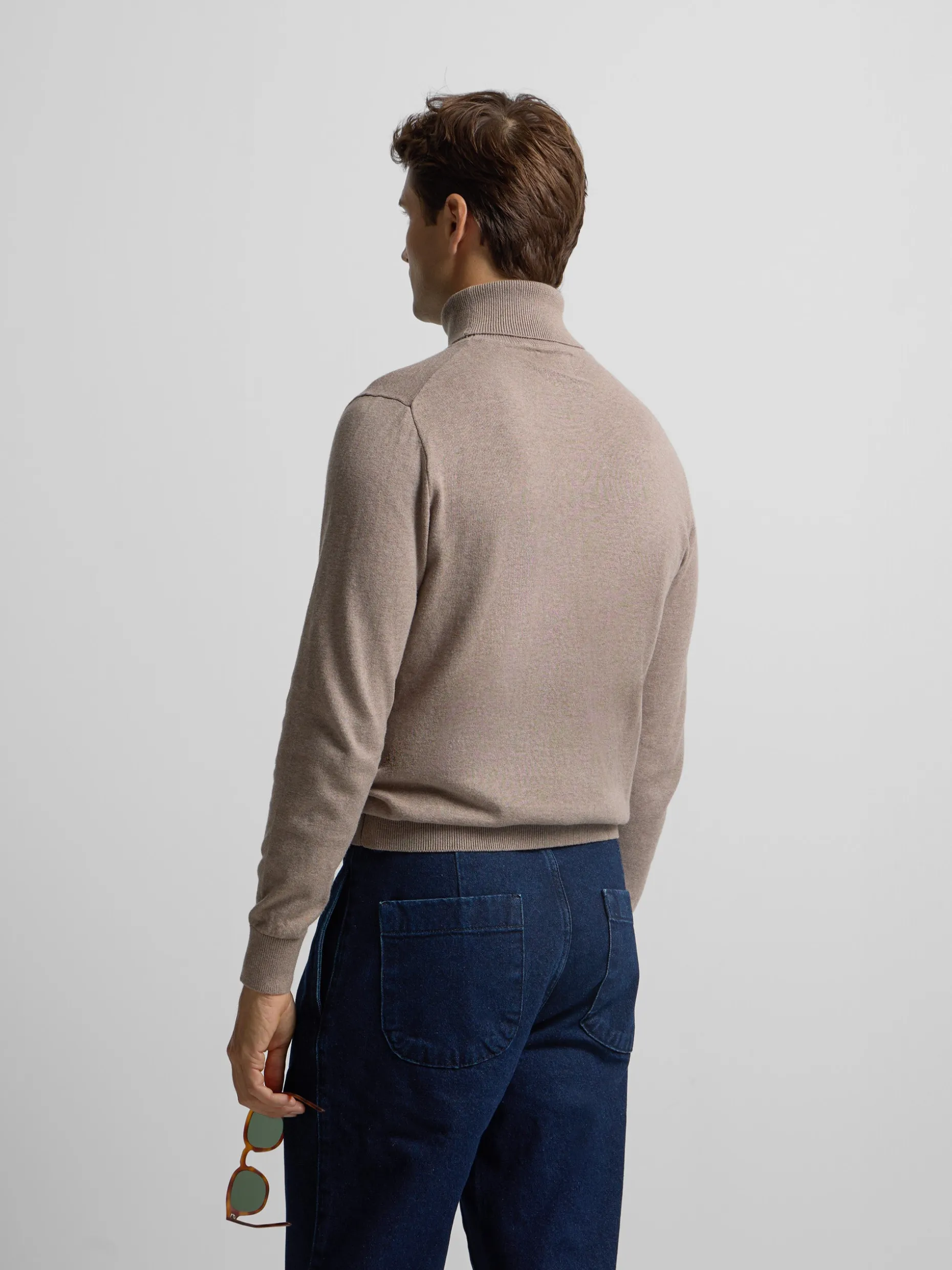 Jersey classic cuello vuelto marron claro