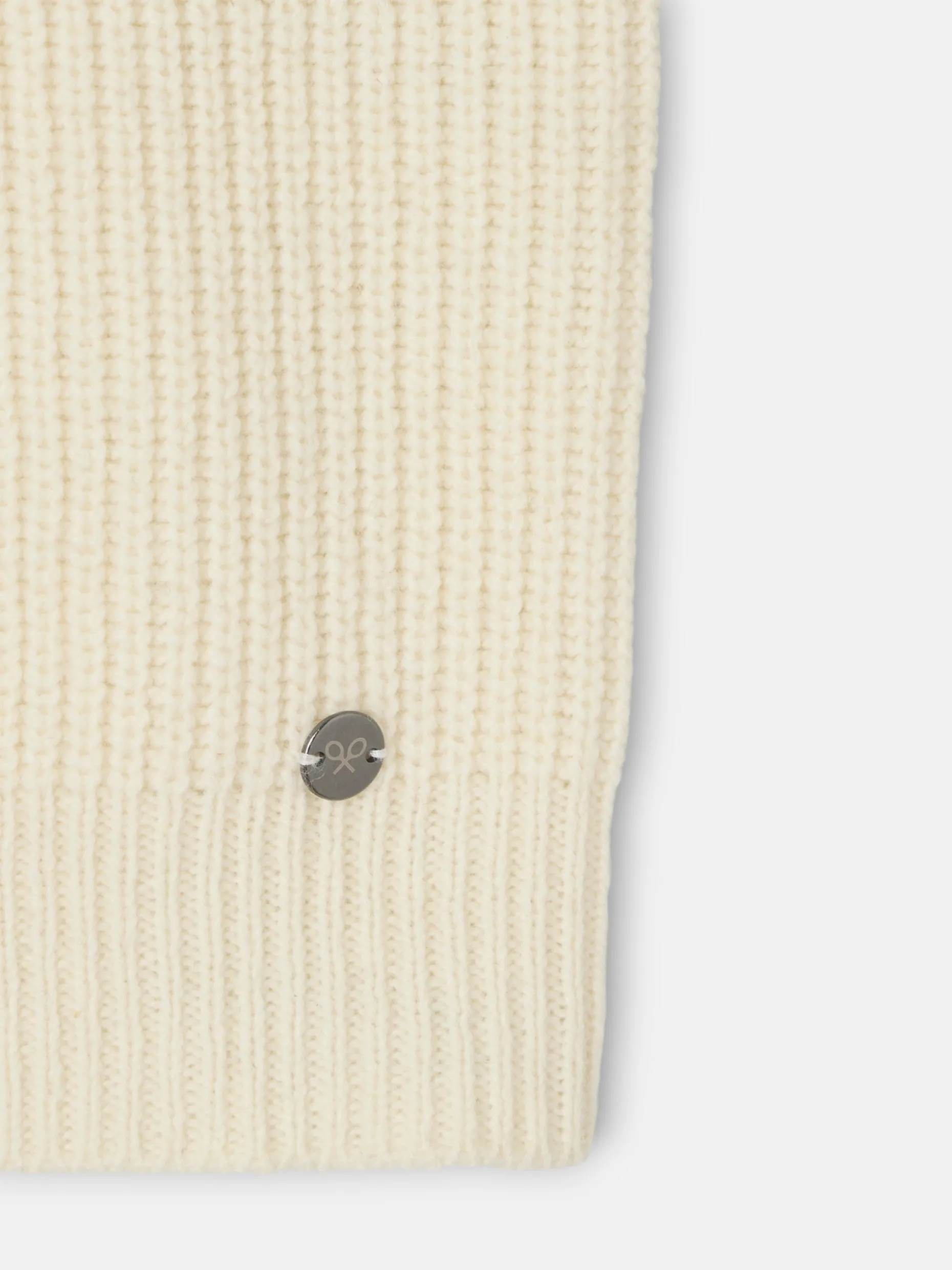 Jersey flores bordadas crudo