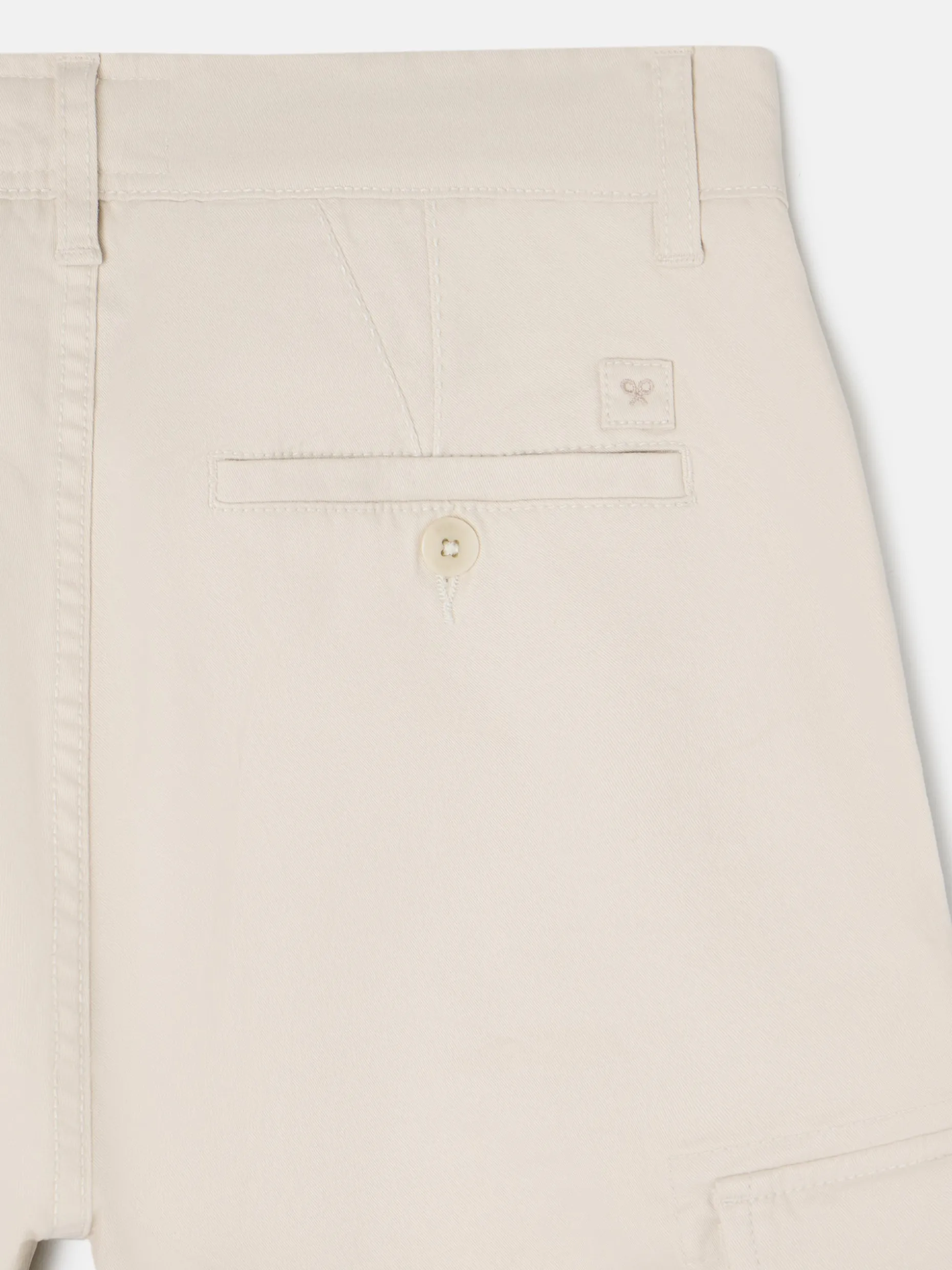 Pantalon cargo casual piedra