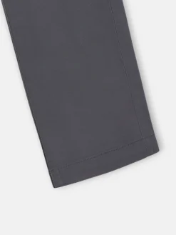 Pantalon chino casual gris oscuro