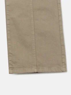 Pantalon recto detalle hebillas beige oscuro