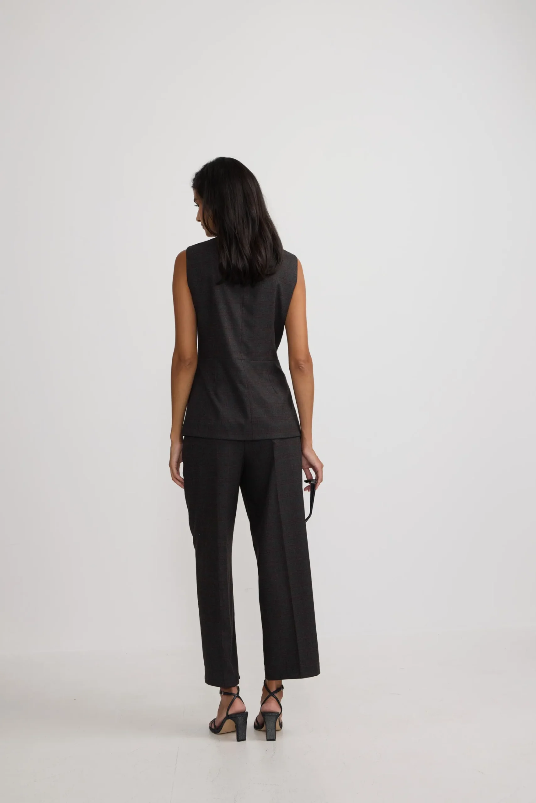 Pantalon vestir cuadros grises y burdeos
