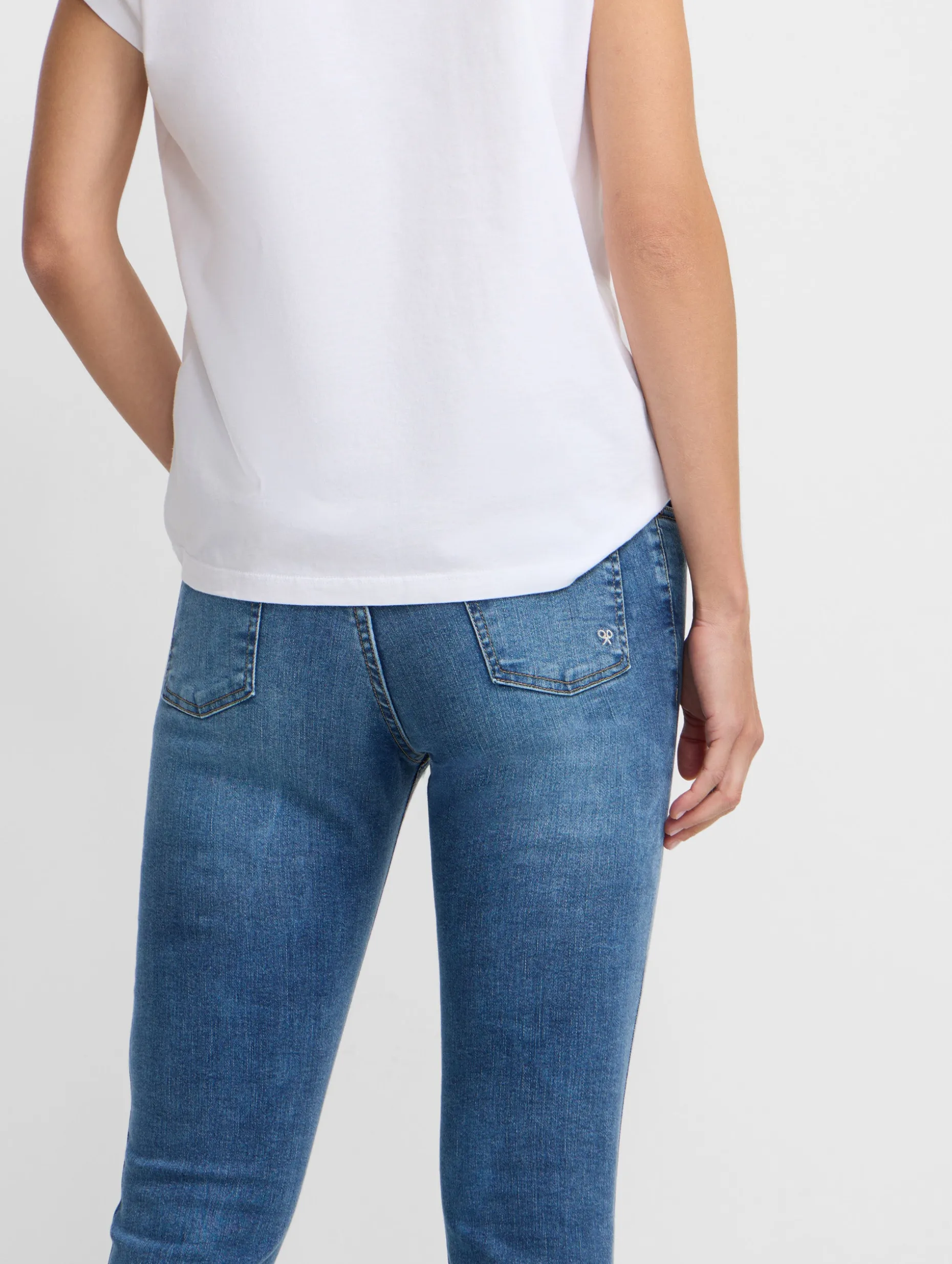 Pantalon woman slim fit denim medio