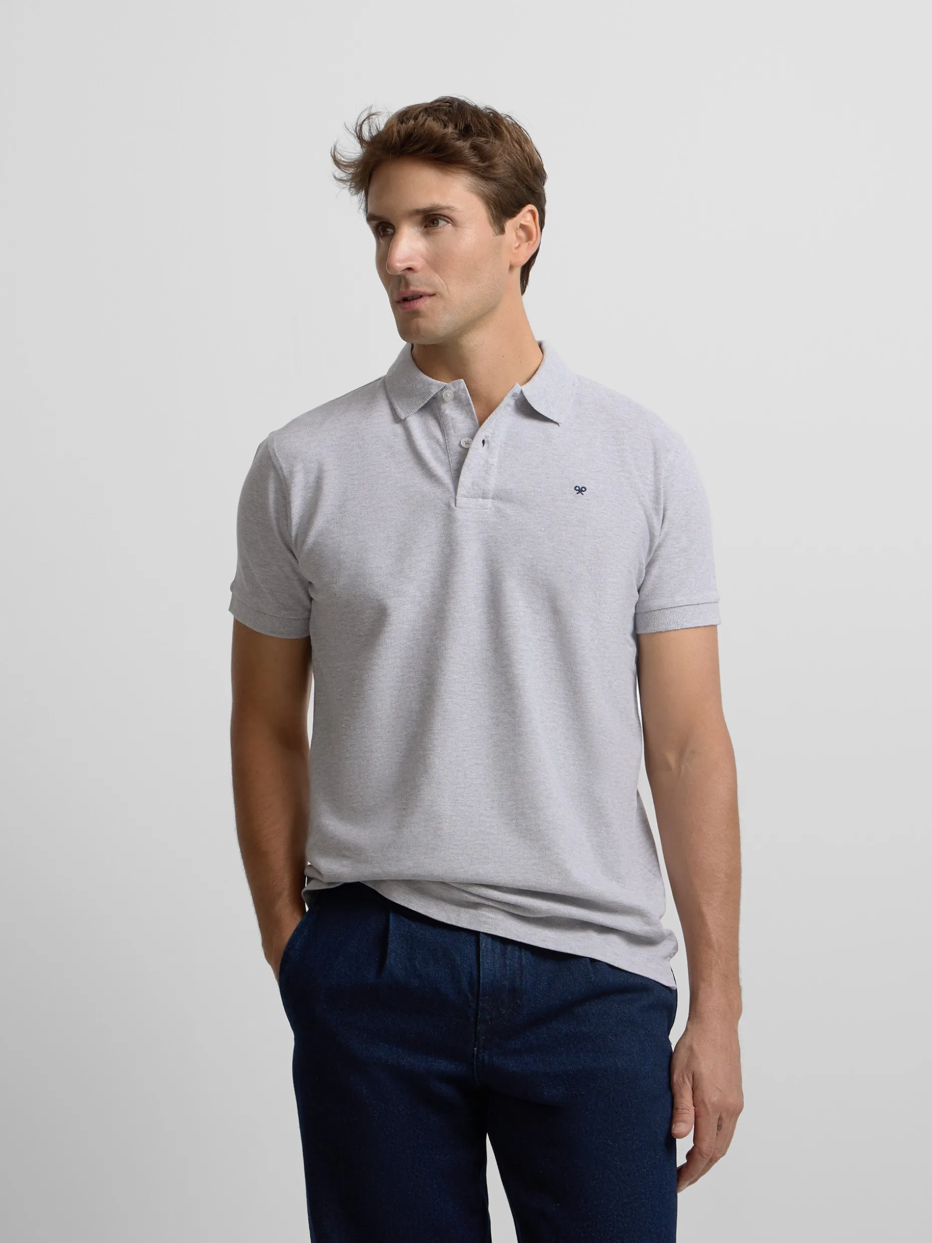 Polo clasico liso gris claro