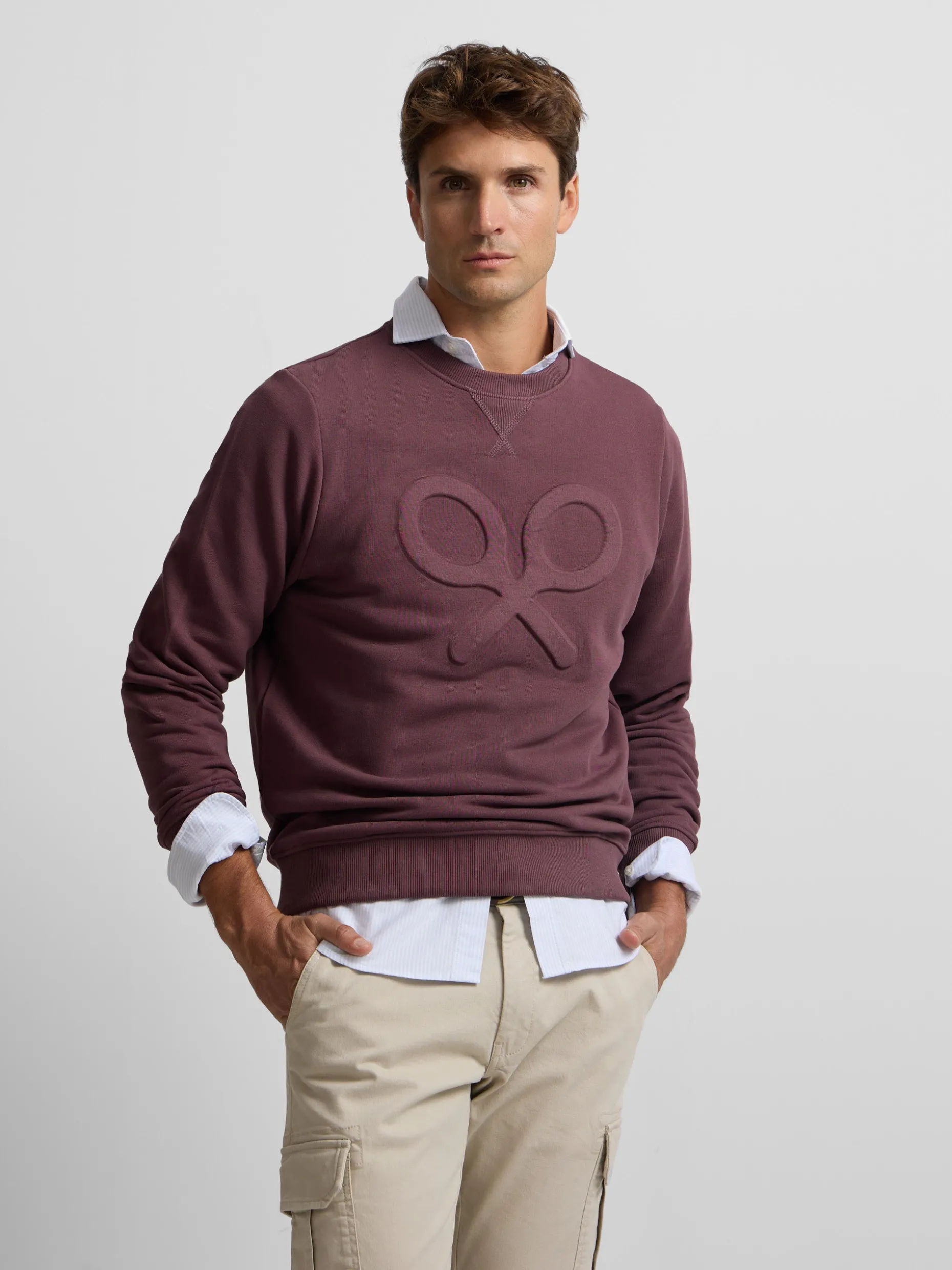 Sudadera clasica logo relieve burdeos