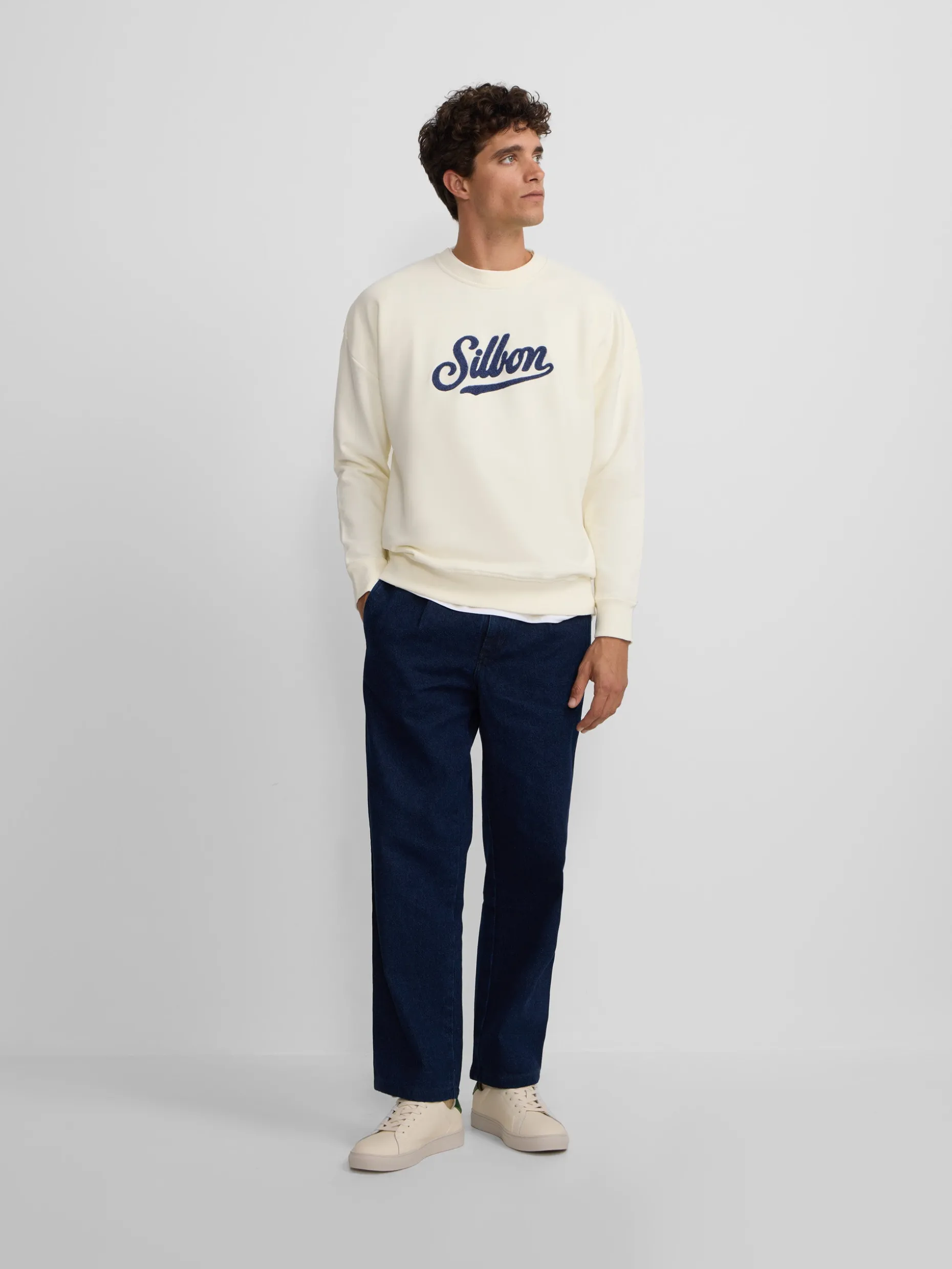Sudadera relaxed fit retro crema
