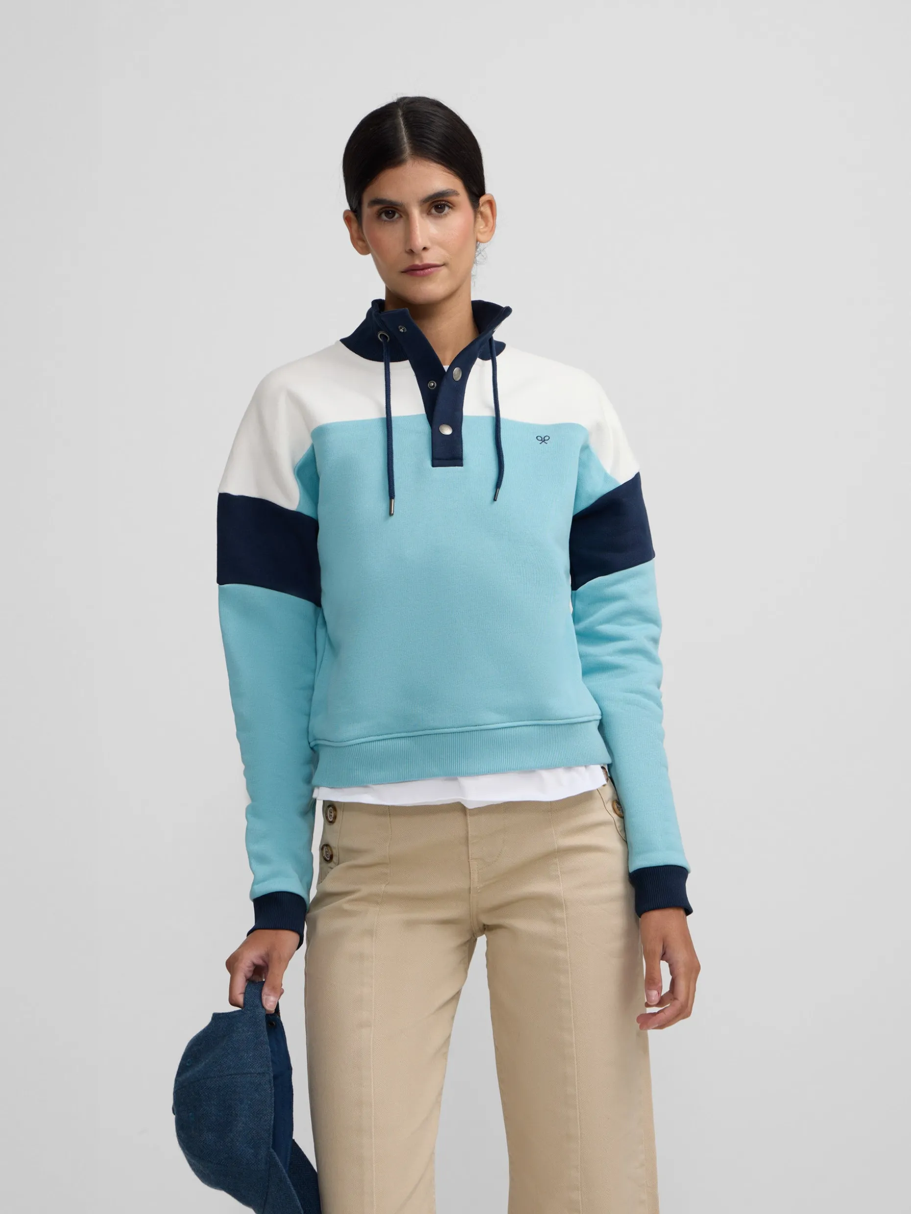 Sudadera woman tricolor cuello botones azules