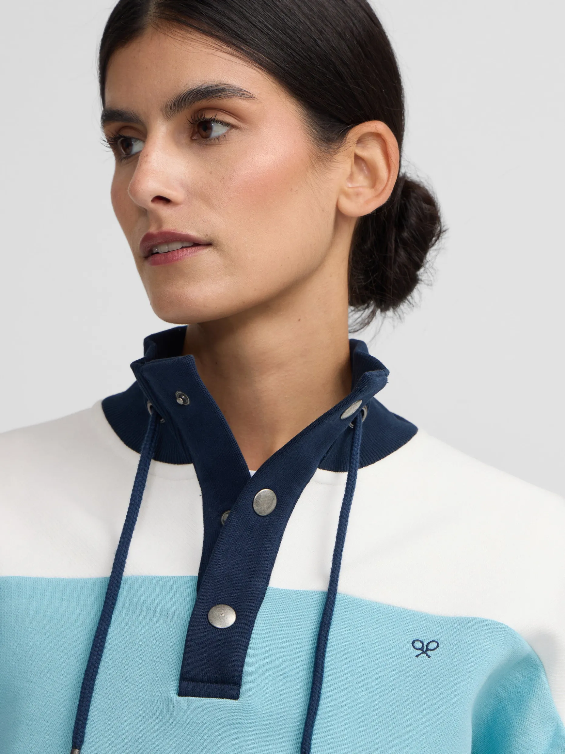 Sudadera woman tricolor cuello botones azules