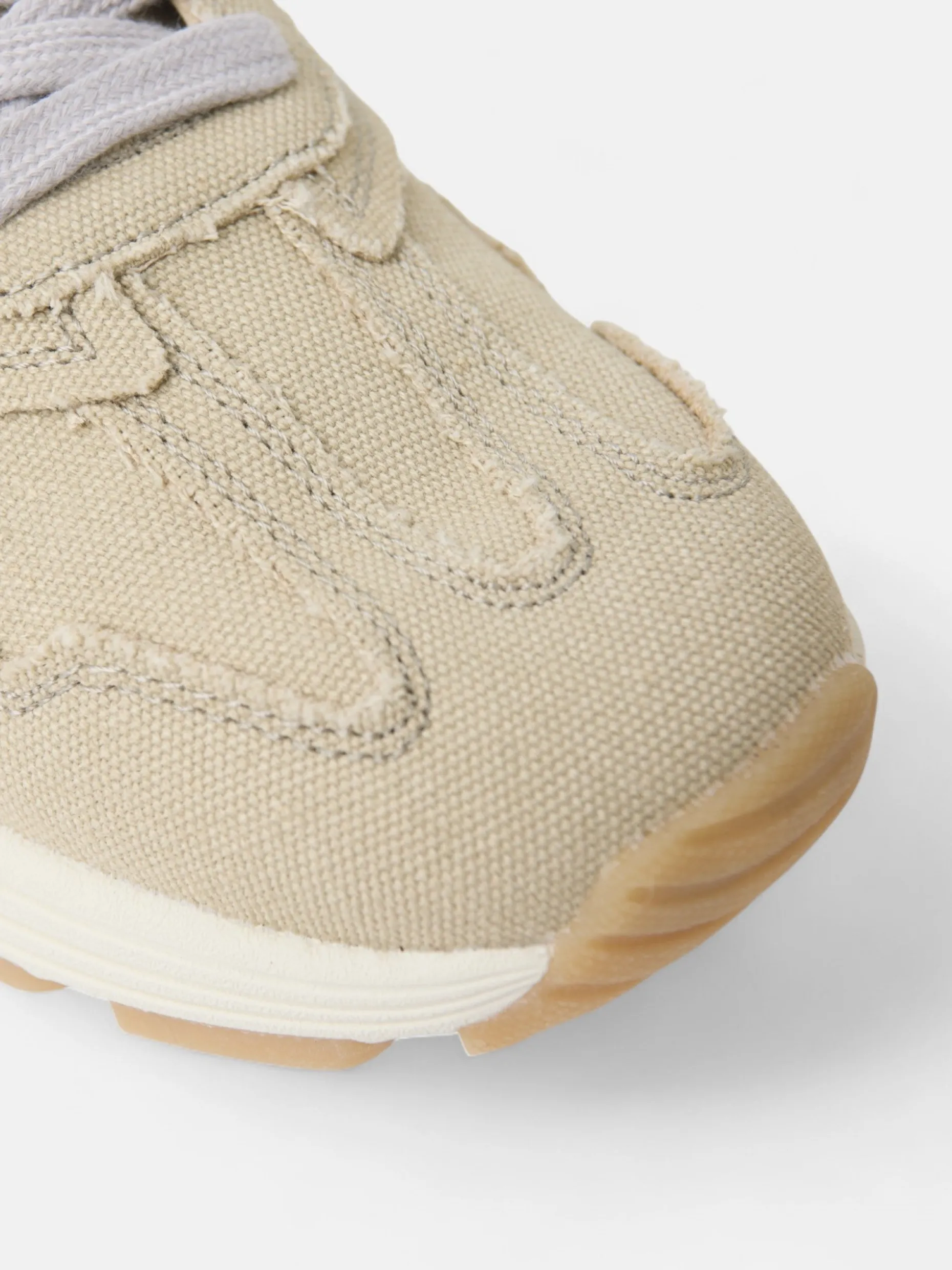 Zapatilla casual canvas beige