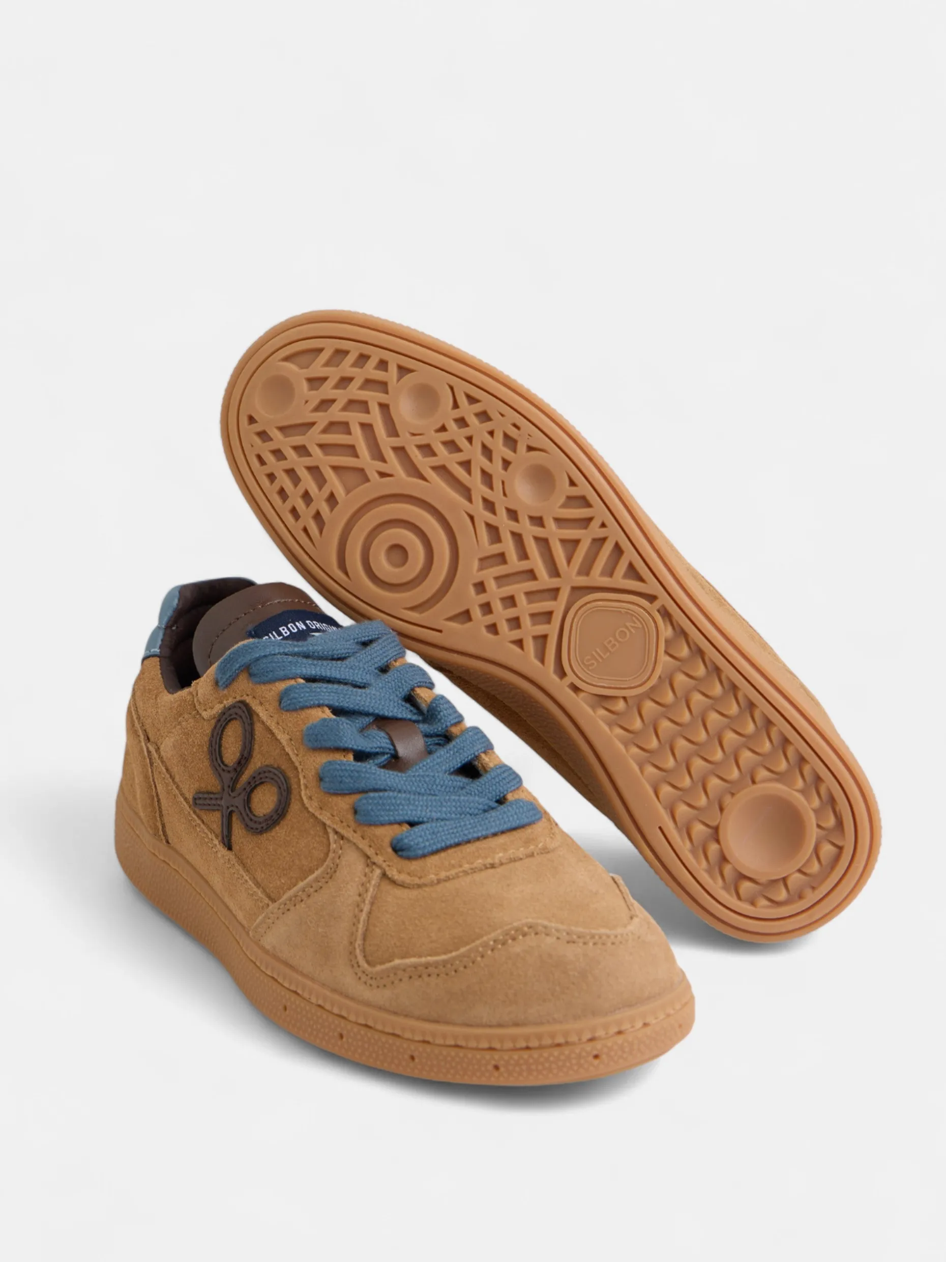 Zapatilla casual piel mostaza