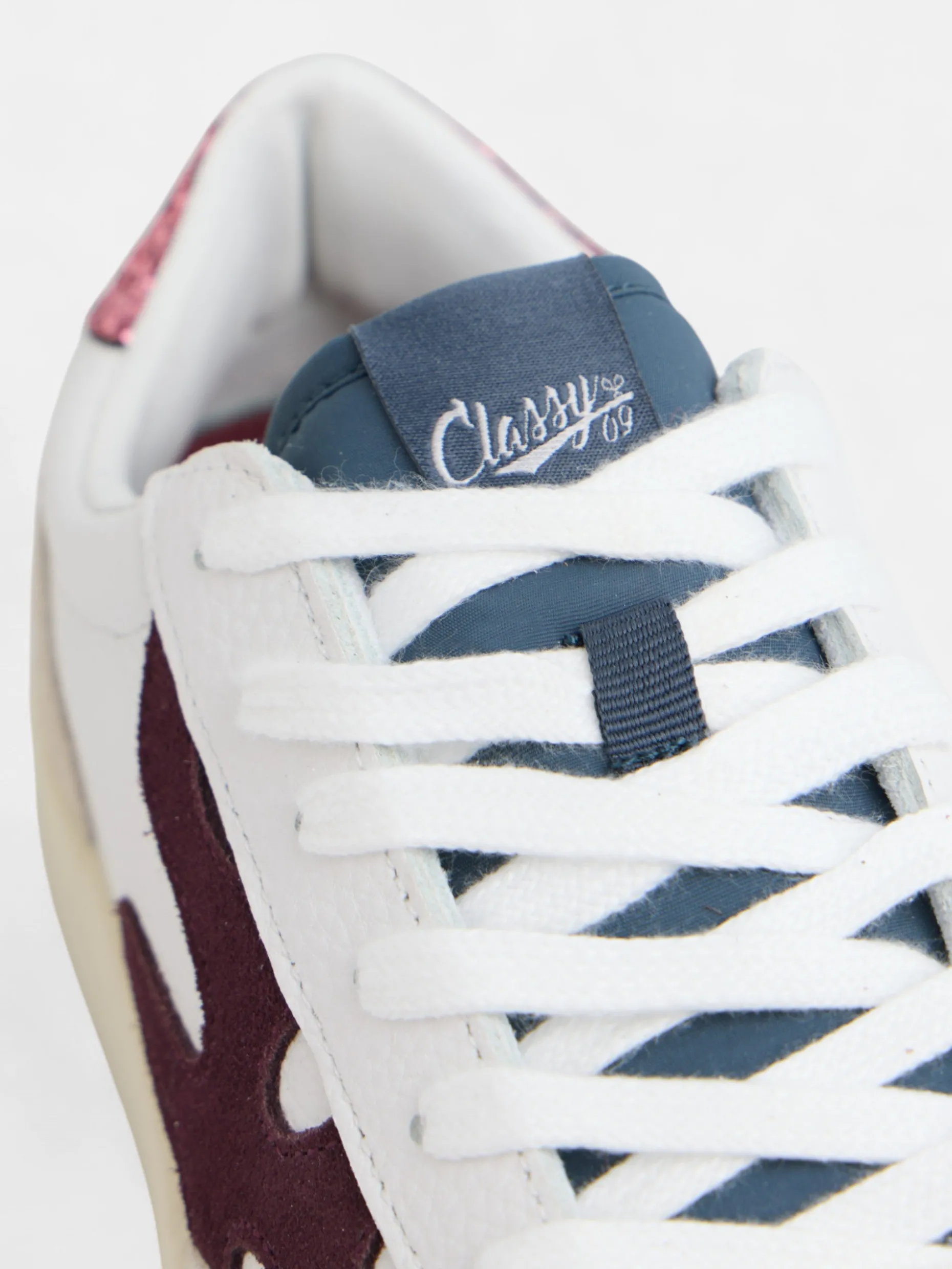 Zapatilla CLASSY09 burdeos