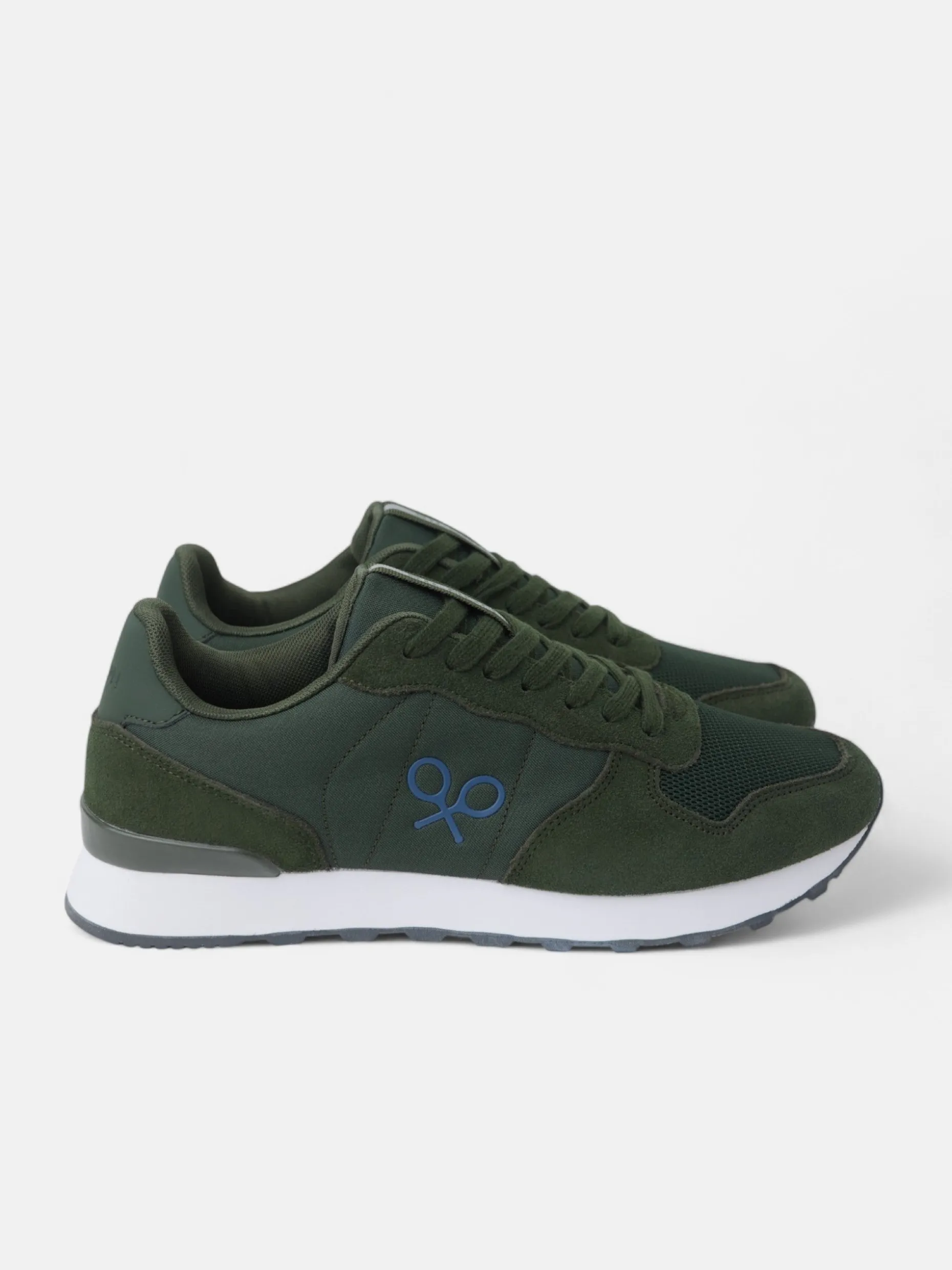 Zapatilla running clasica verde
