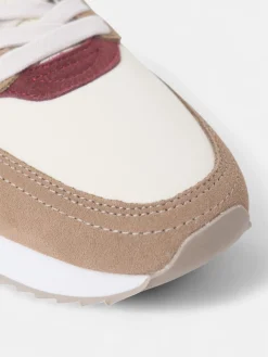 Zapatilla running multicolor beige