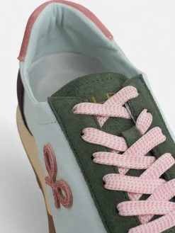 Zapatilla running rosa y verde