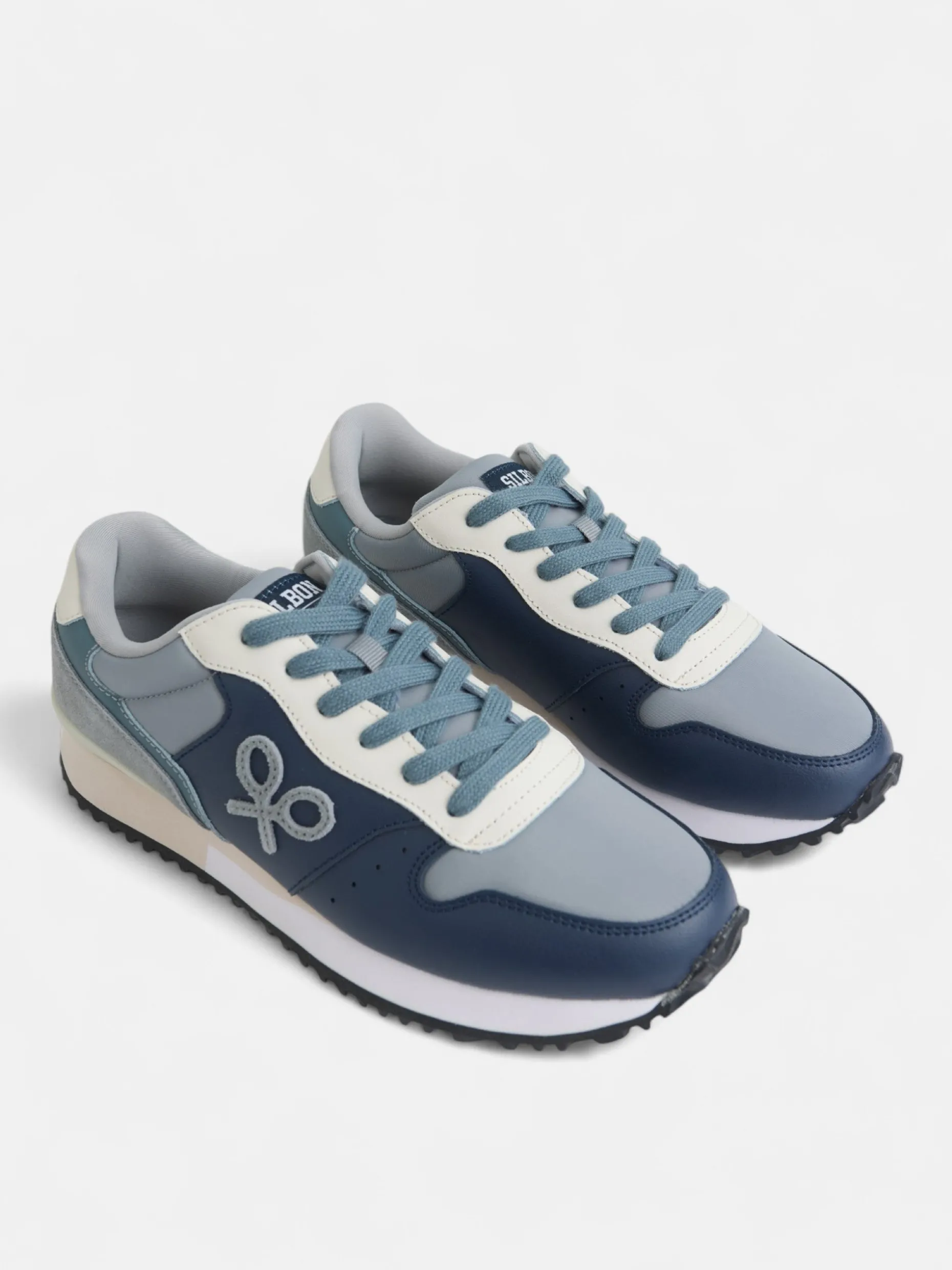 Zapatilla running sport gris