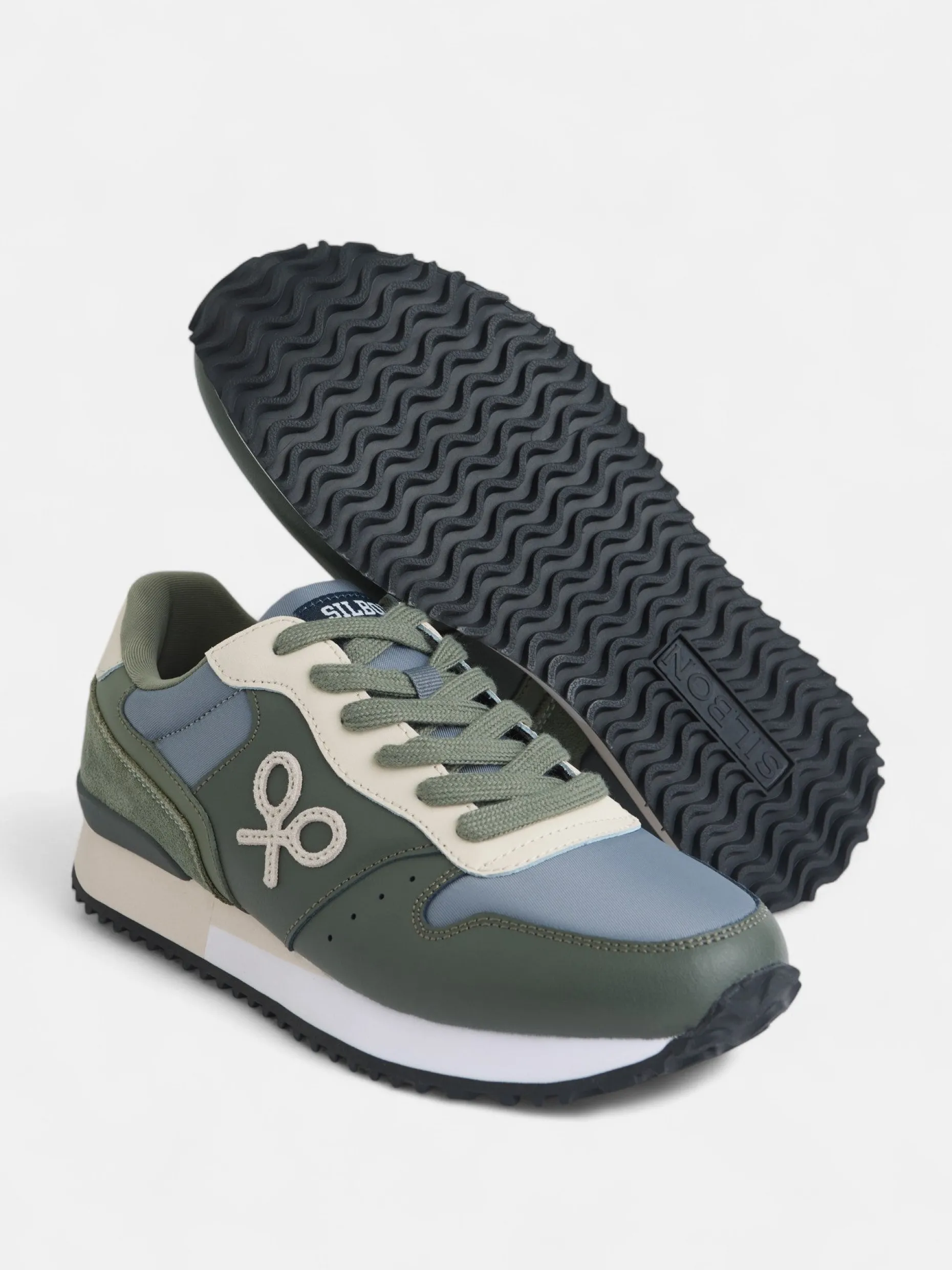 Zapatilla running sport verde