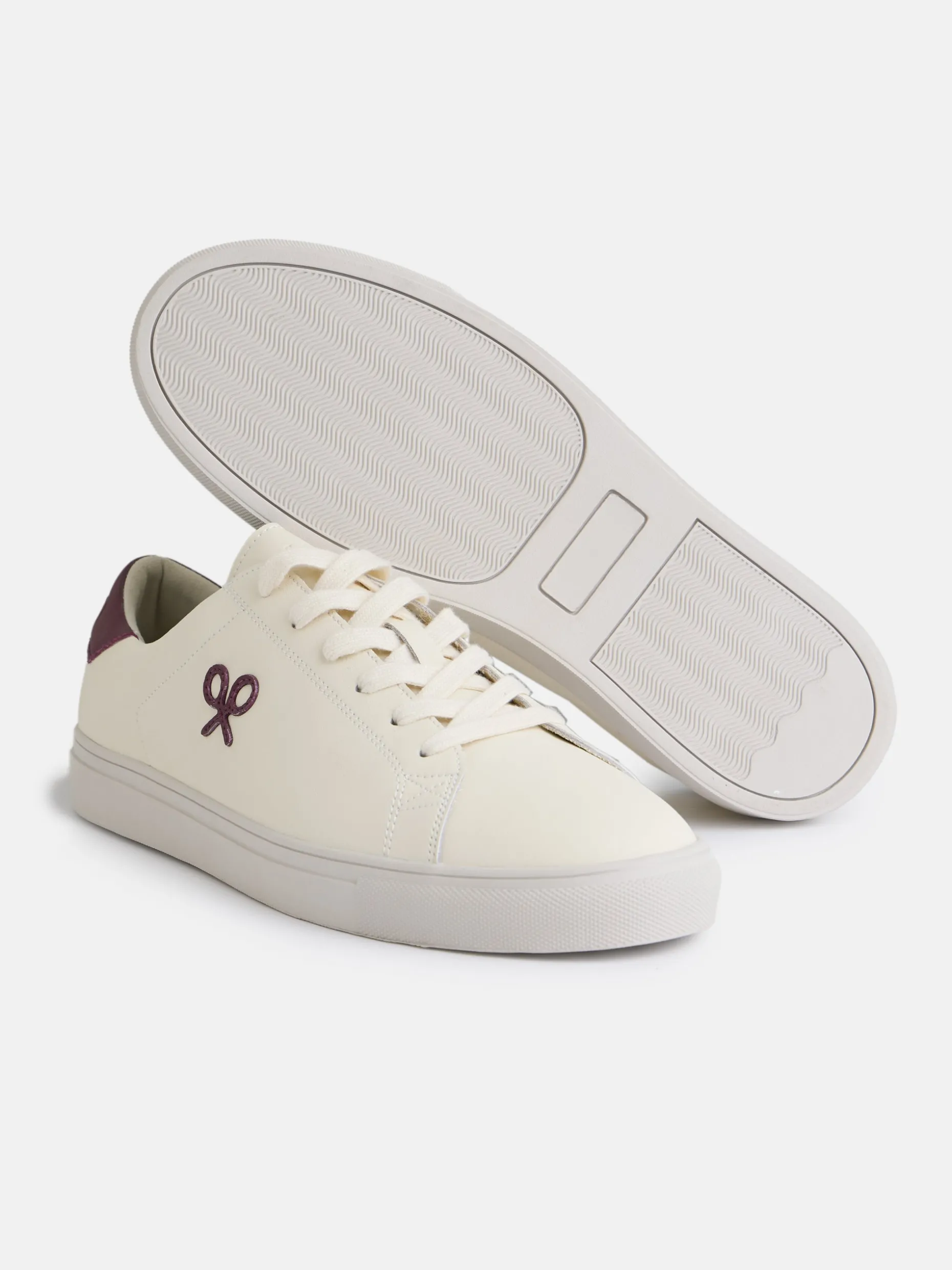 Zapatilla silbon clasica blanca burdeos