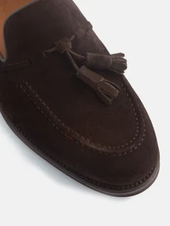 Zapato clasico borlas ante marron oscuro