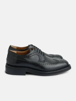 Zapato clasico piel perforado negro